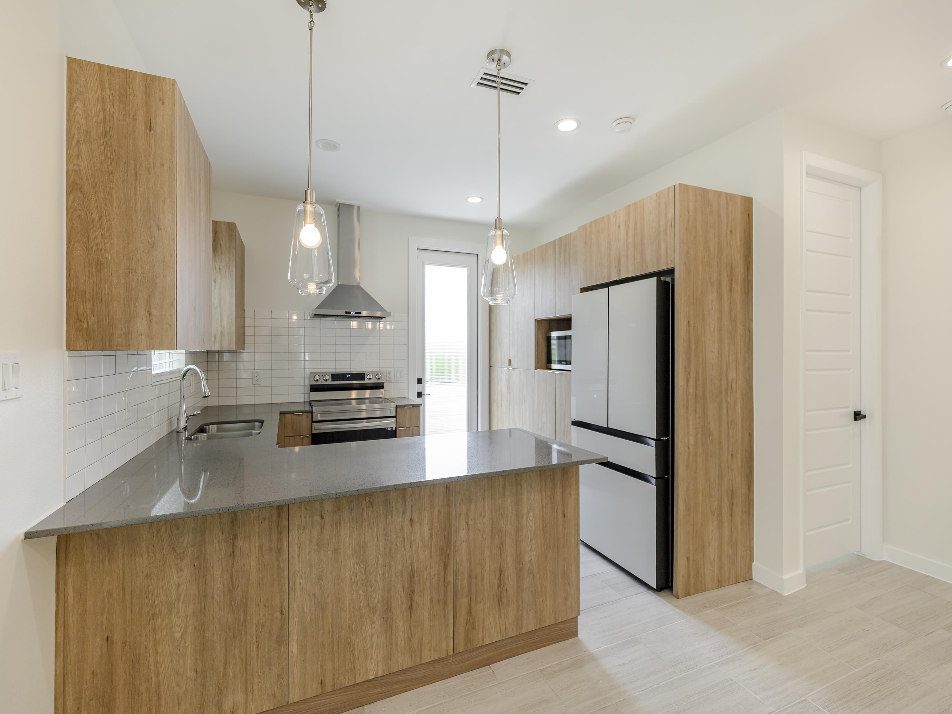 417 Deer Path Loop Property Photo 10