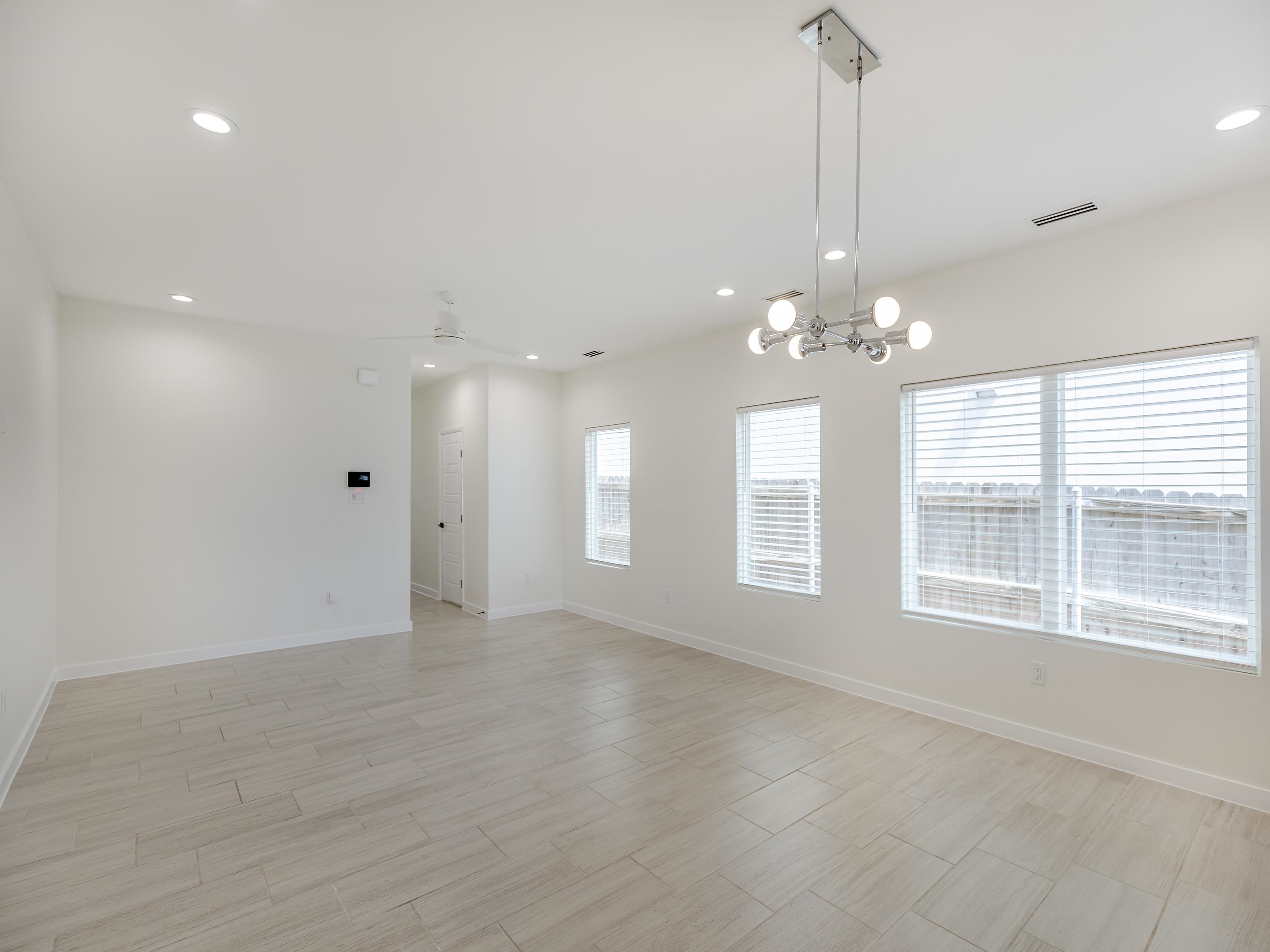 417 Deer Path Loop Property Photo 12