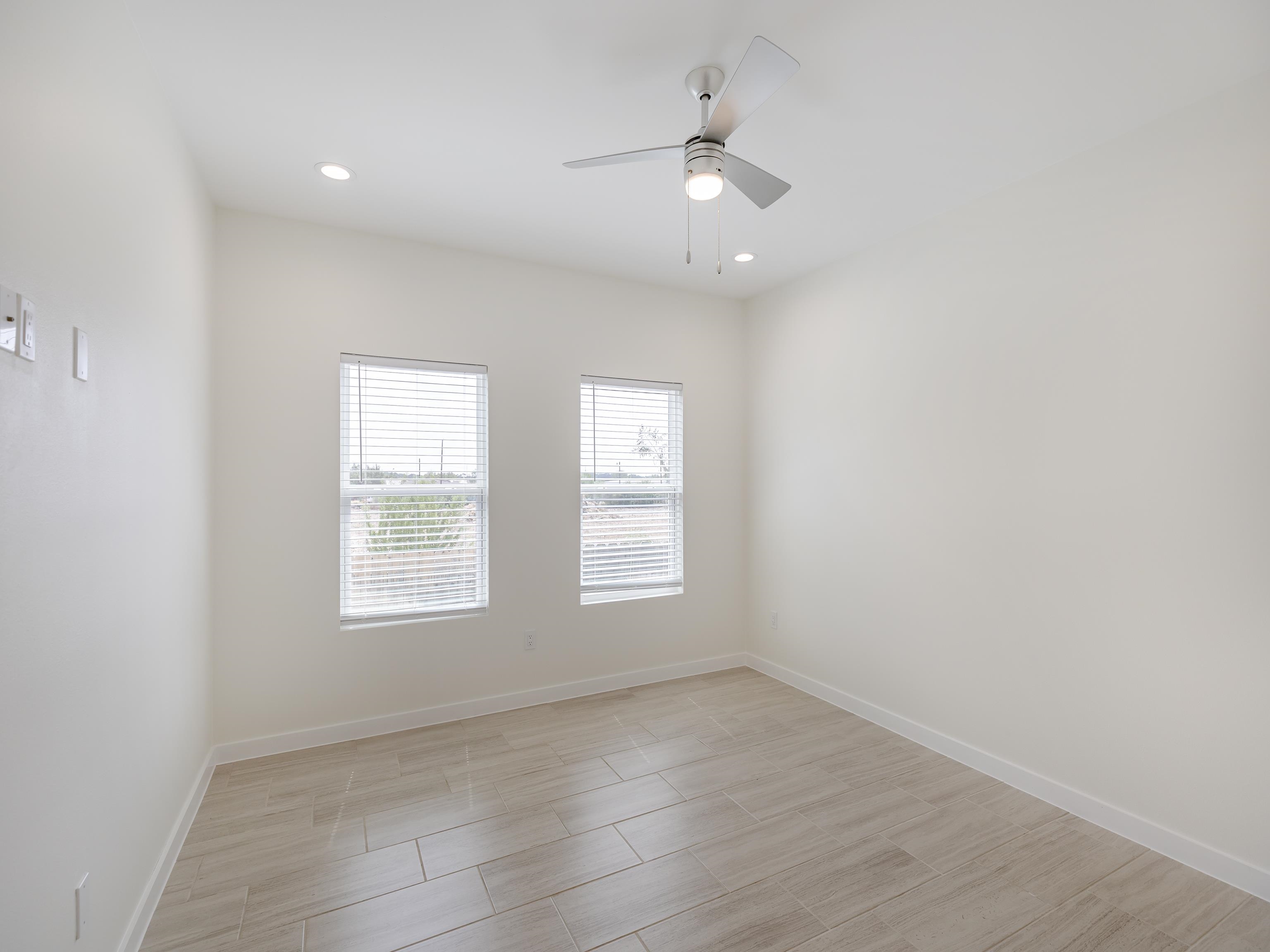 417 Deer Path Loop Property Photo 13