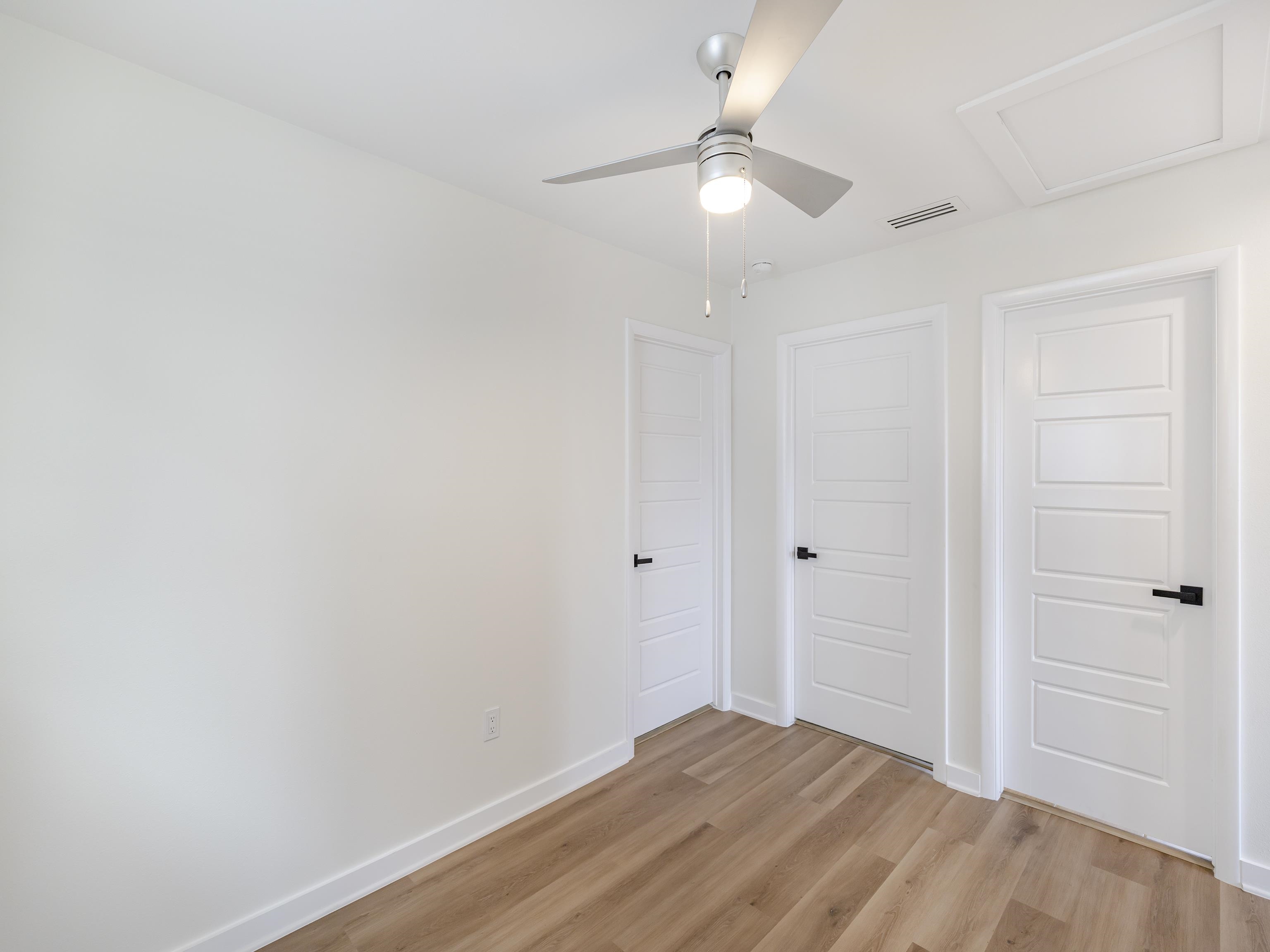 417 Deer Path Loop Property Photo 18