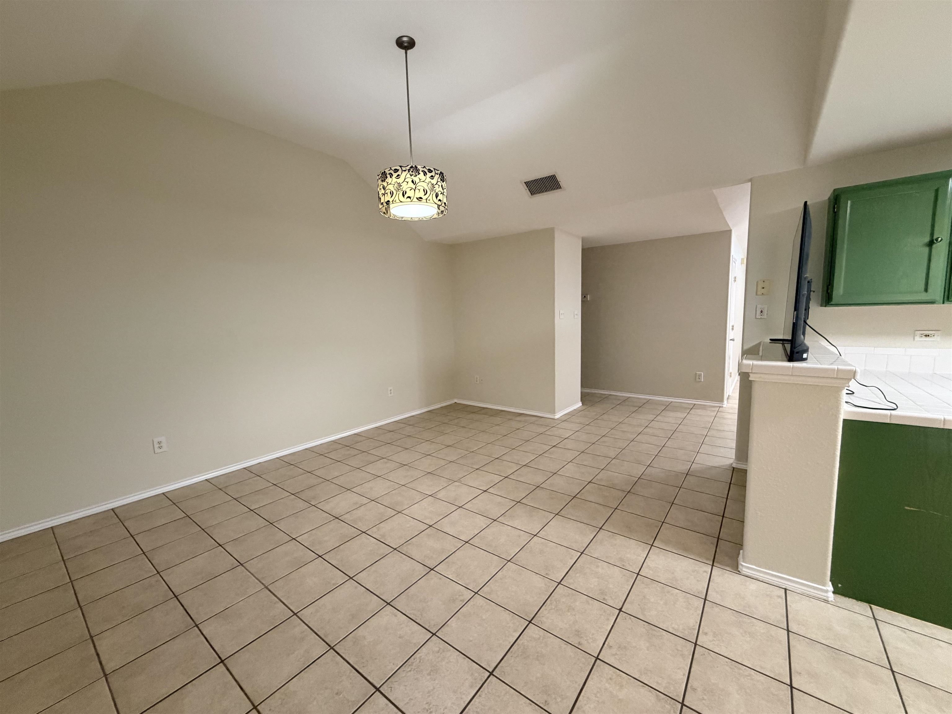 1625 Denmark Ln Property Photo 16