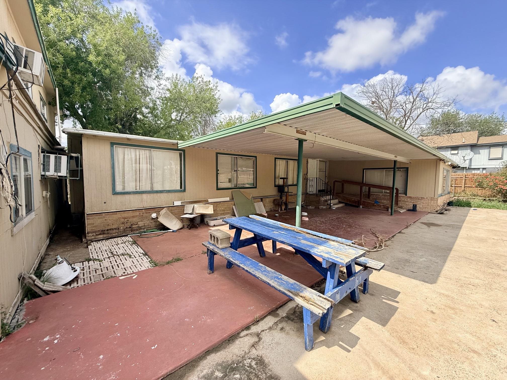 4516 Mims Ave Property Photo 3