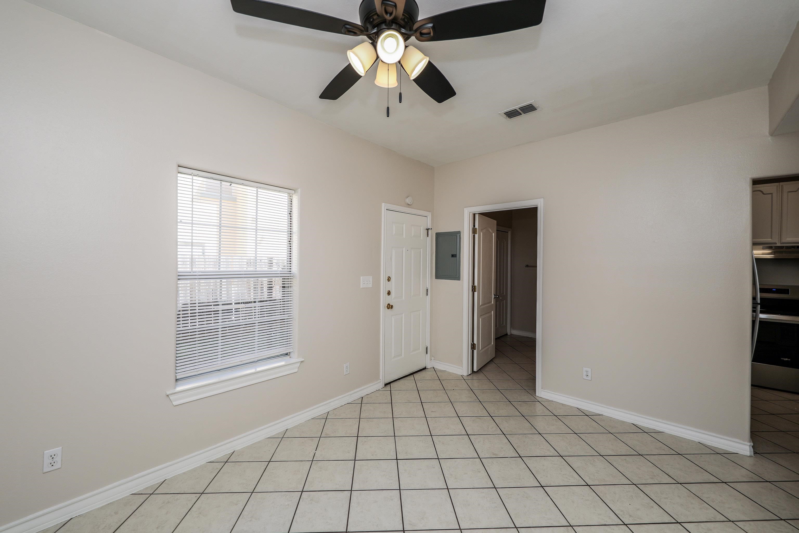 1000 Ranchway Dr 94 Property Photo 10