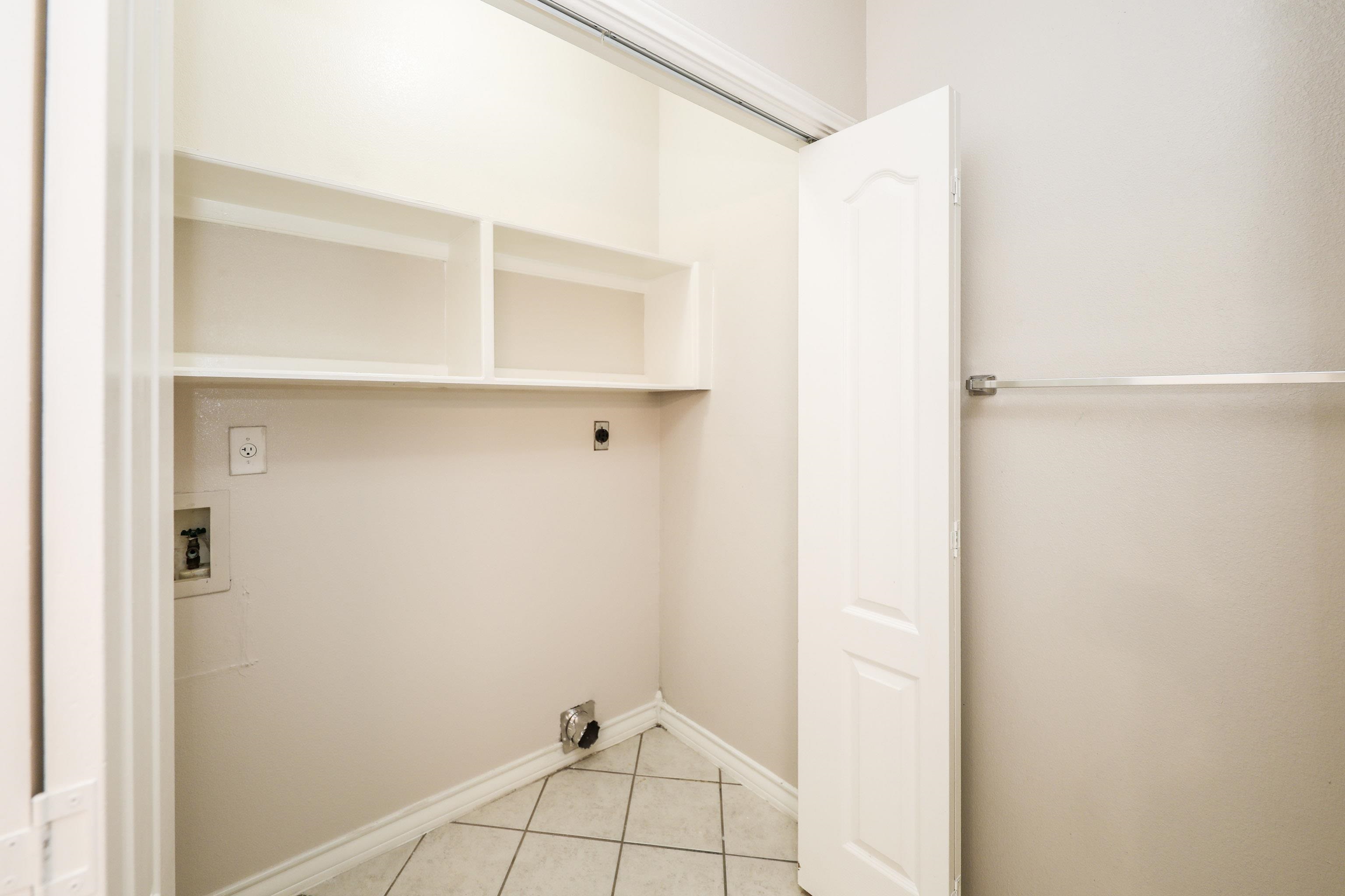 1000 Ranchway Dr 94 Property Photo 11
