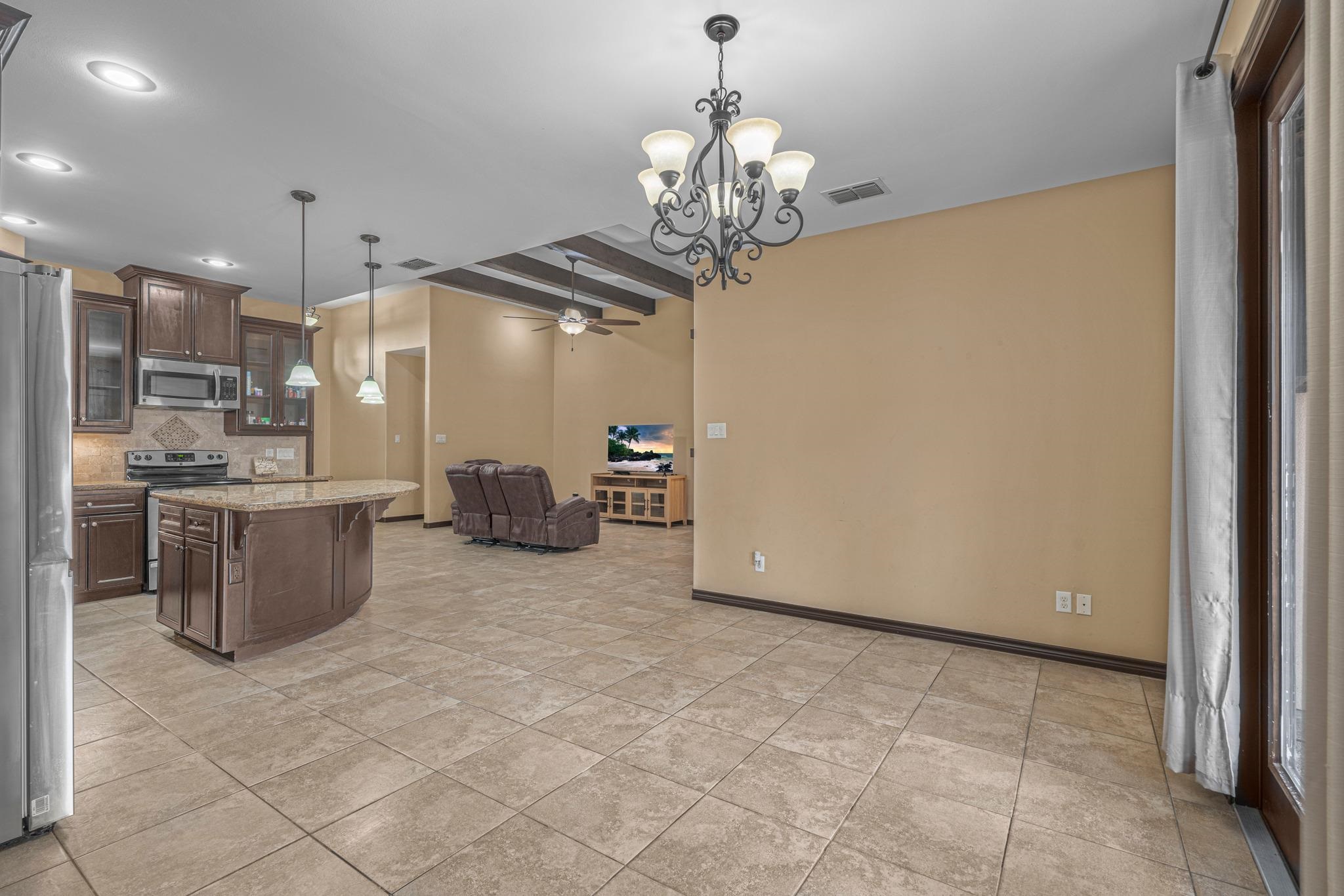 202 Butia Dr Property Photo 13
