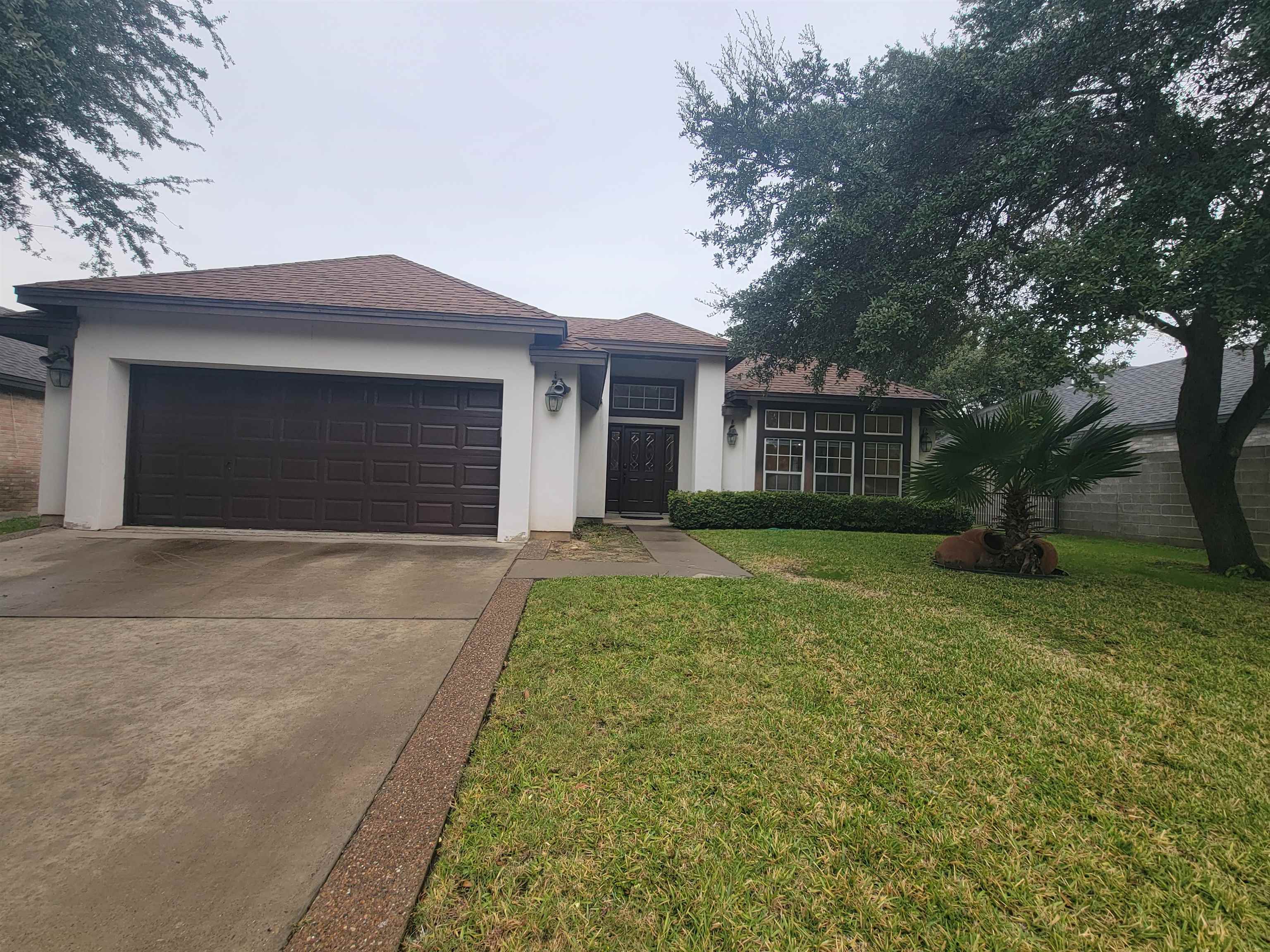 2012 Dona Luz Dr Property Photo 1