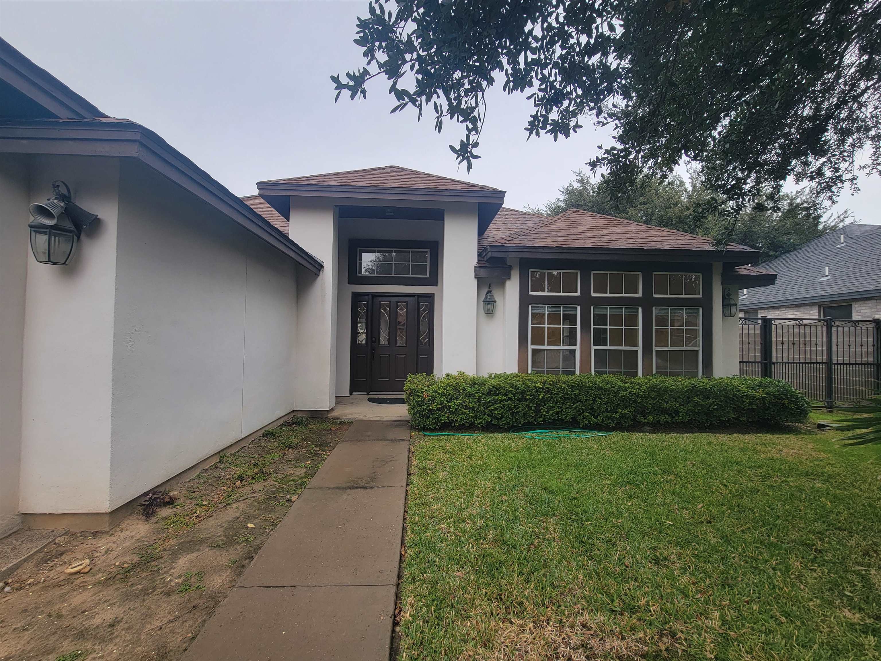 2012 Dona Luz Dr Property Photo 2