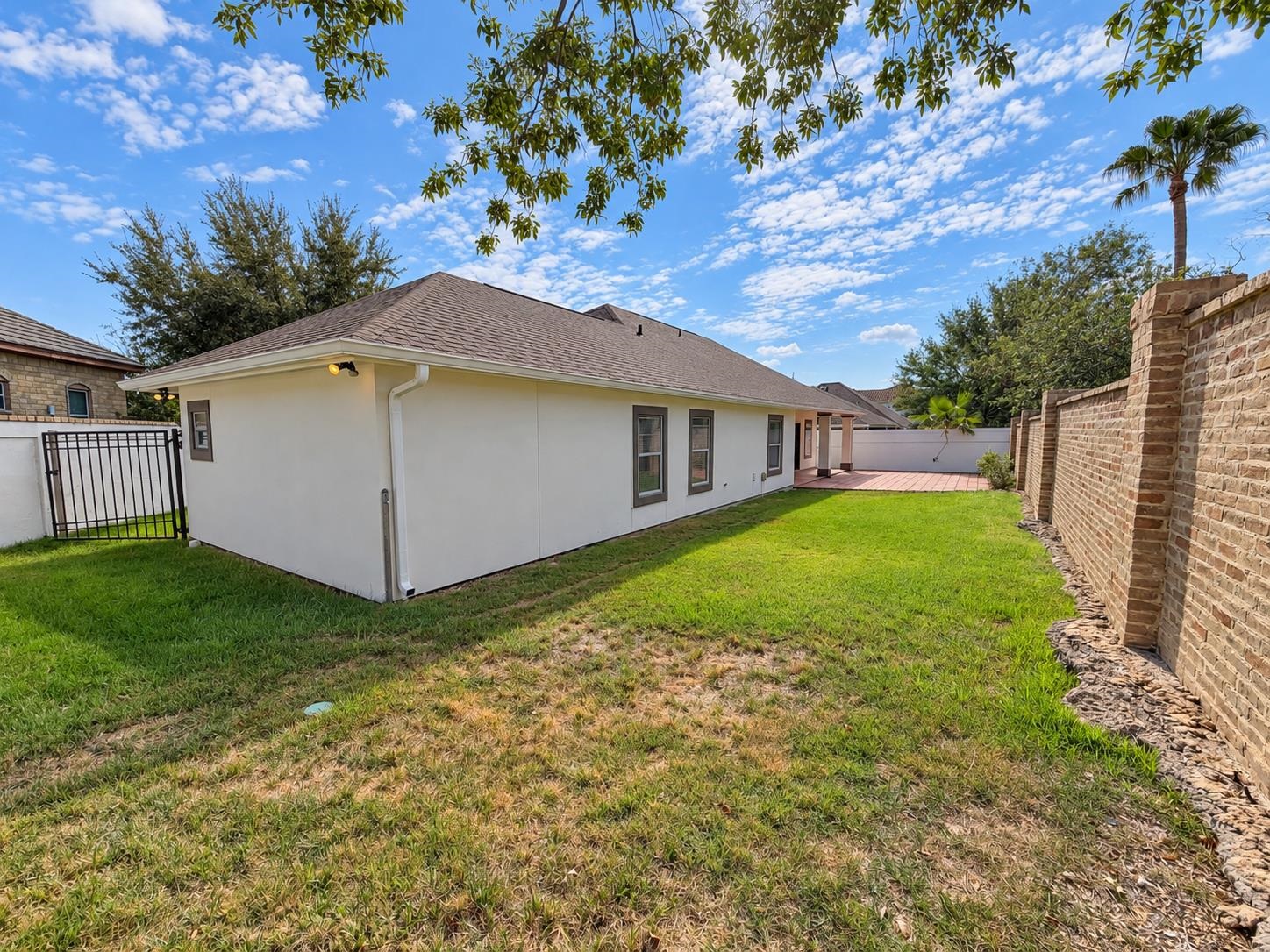 105 Watson Lake Dr Property Photo 33