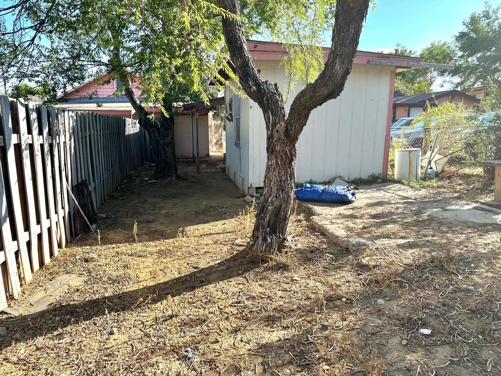 806 O'kane St. B Property Photo 12