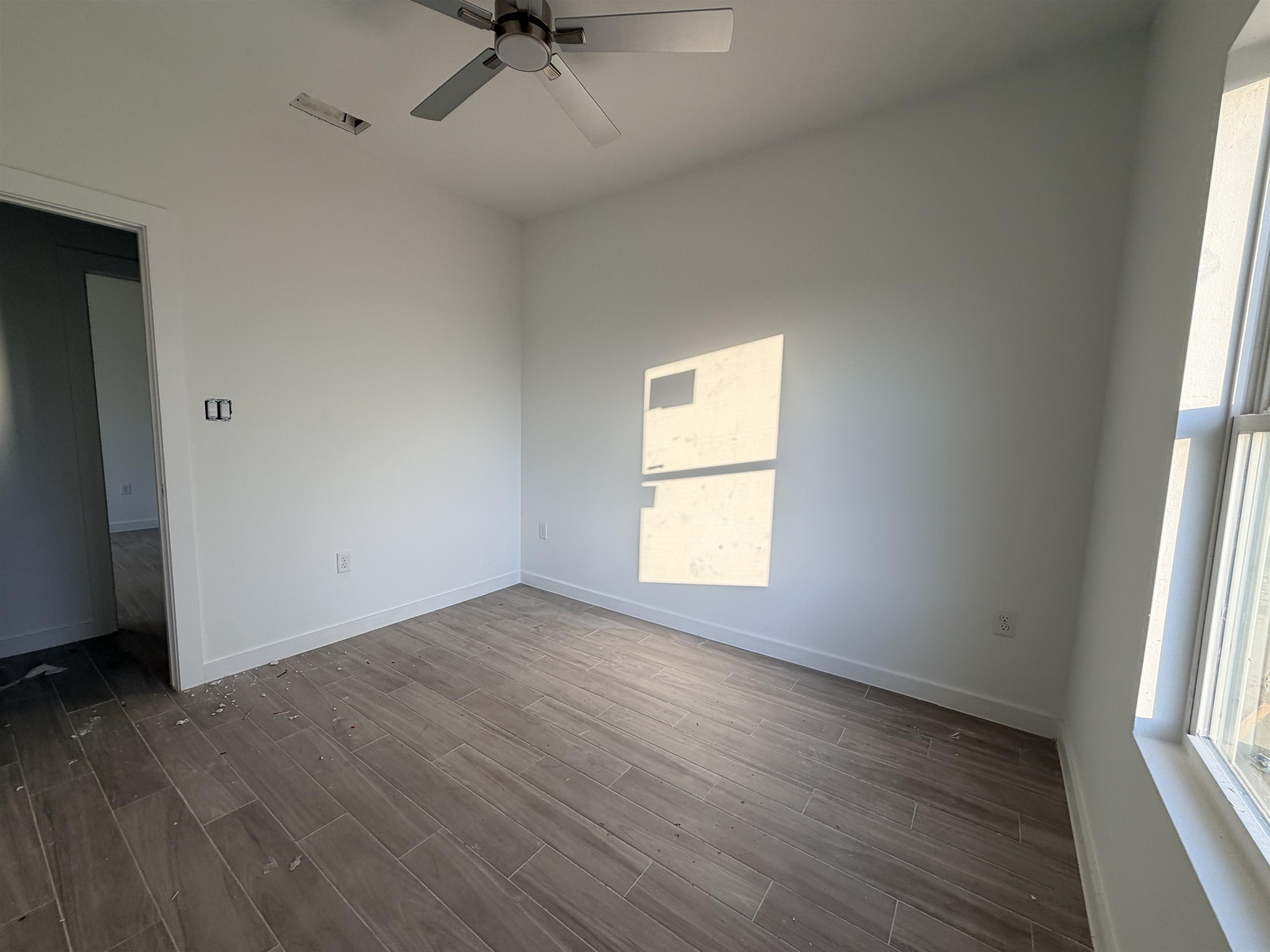 3918 Texas Dr. Property Photo 16