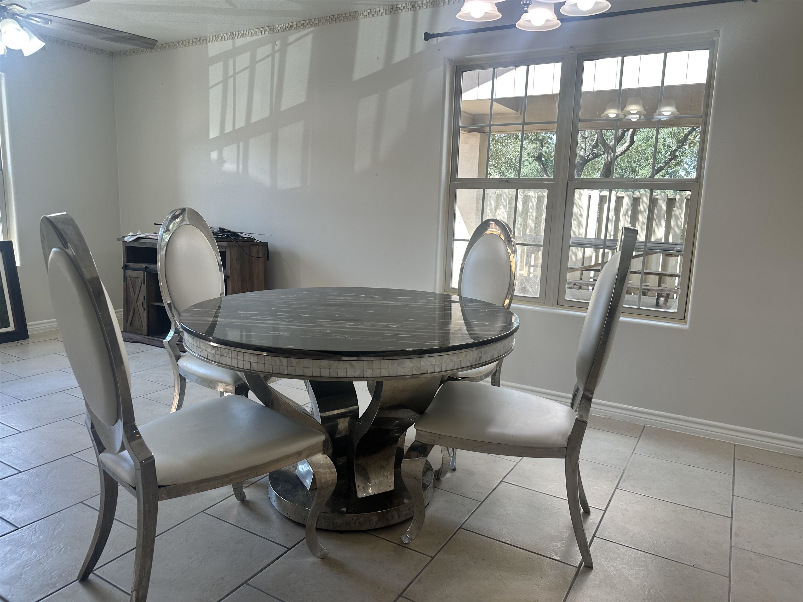 413 Shiloh Dr 101 Property Photo 18