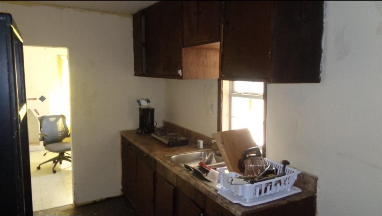 418 E Musser St Property Photo 14