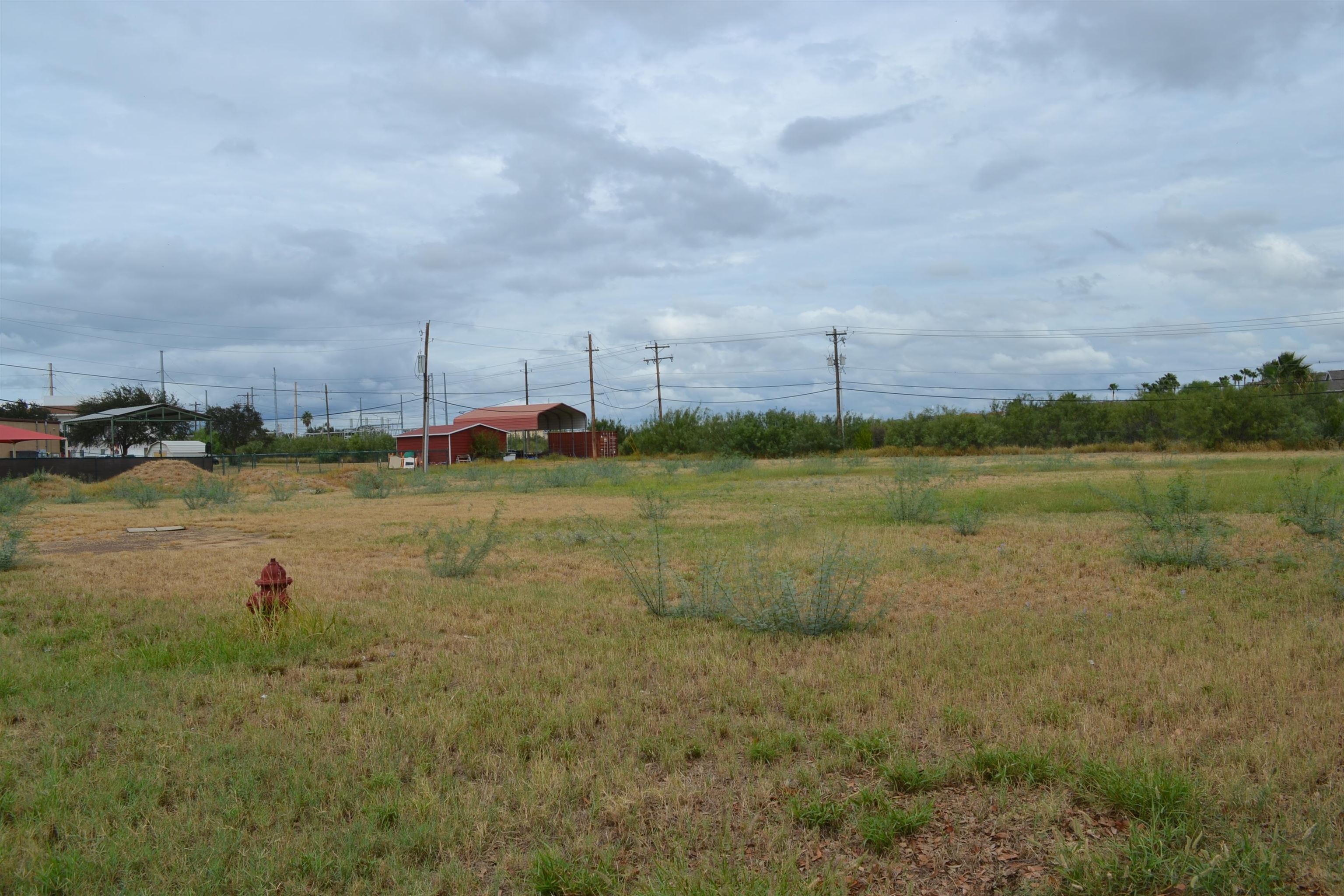 7609 Greenmeadow Dr Property Photo 9