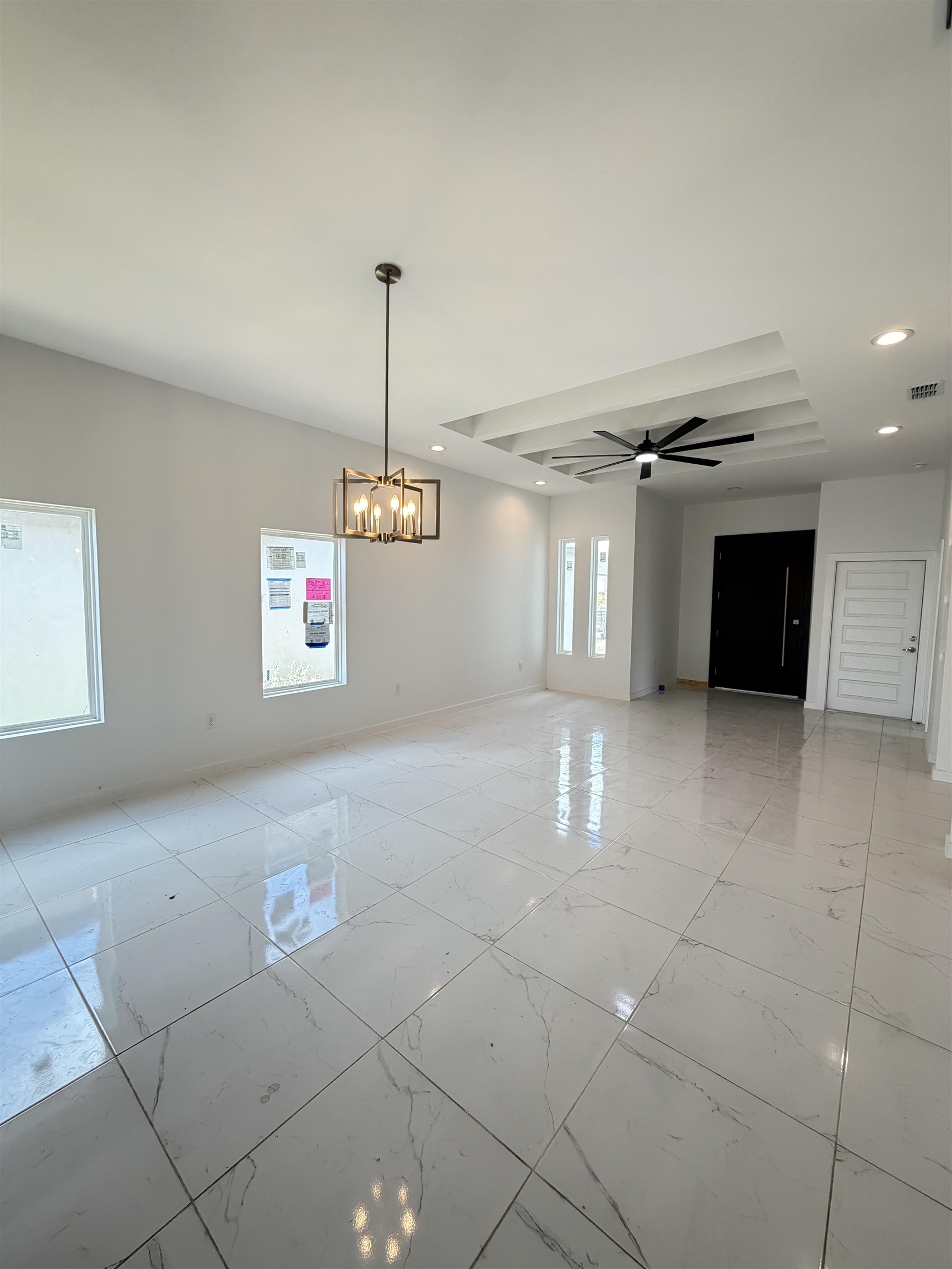 3922 Texas Dr. Property Photo 8