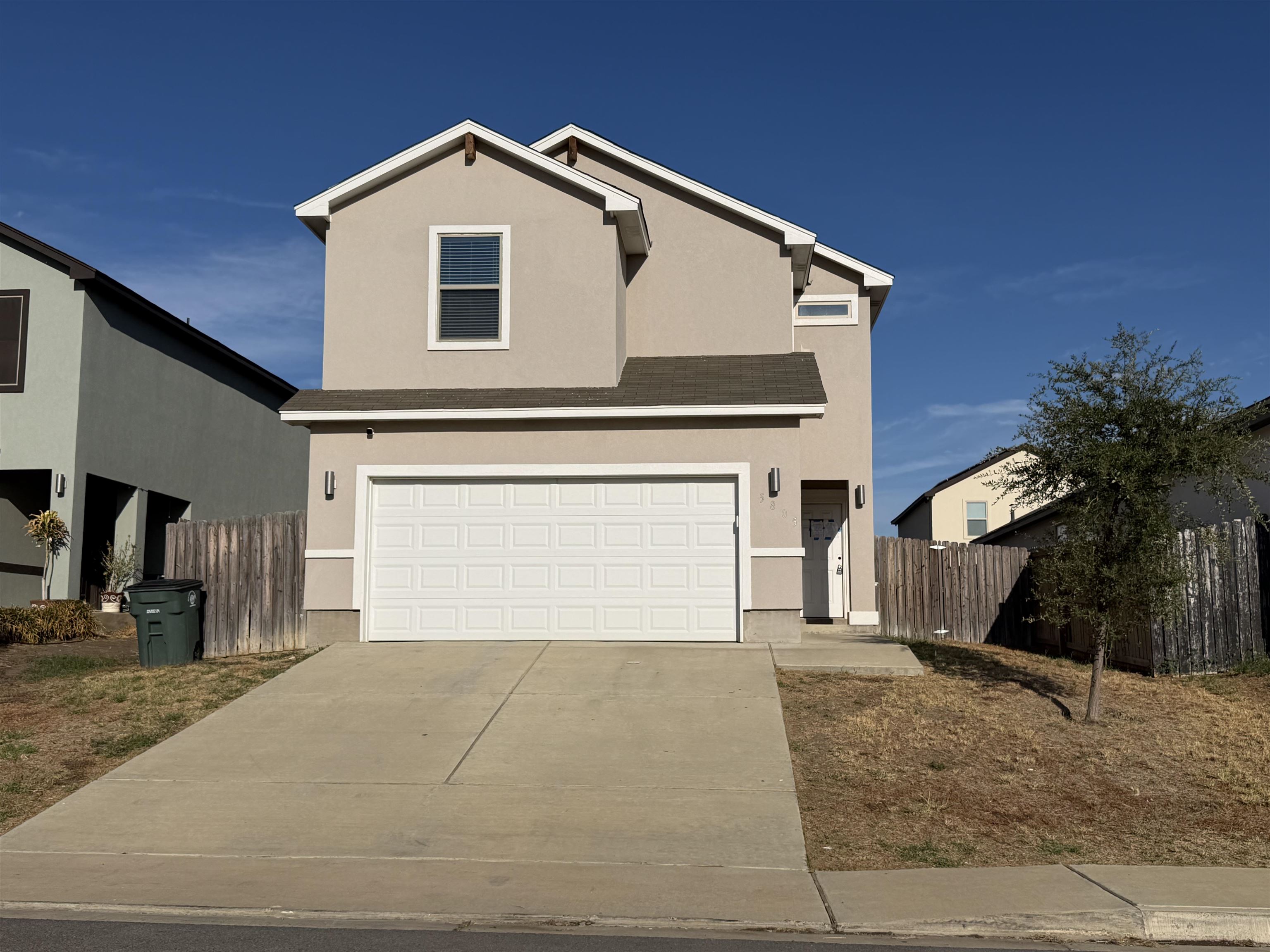 5805 Seminario Ln. Property Photo 1