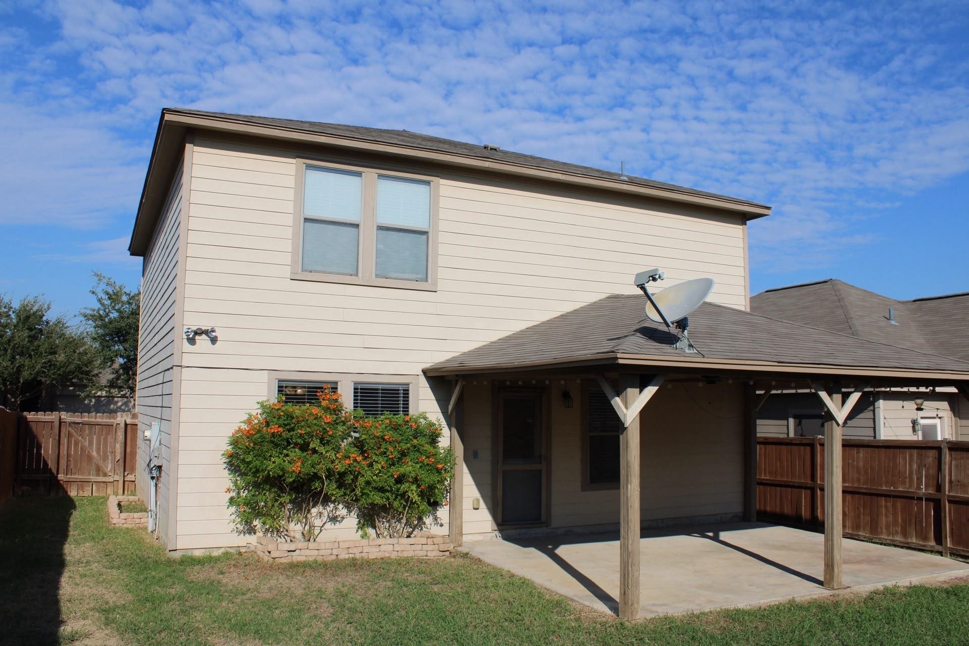 405 Almeja Dr Property Photo 24