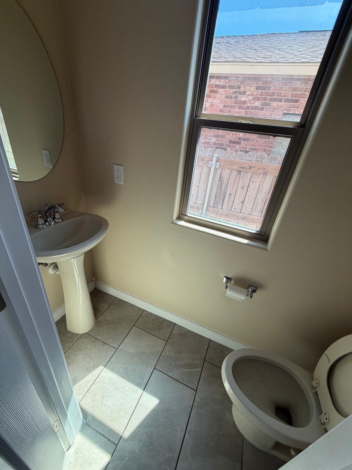 1408 Orto Dr. Property Photo 8