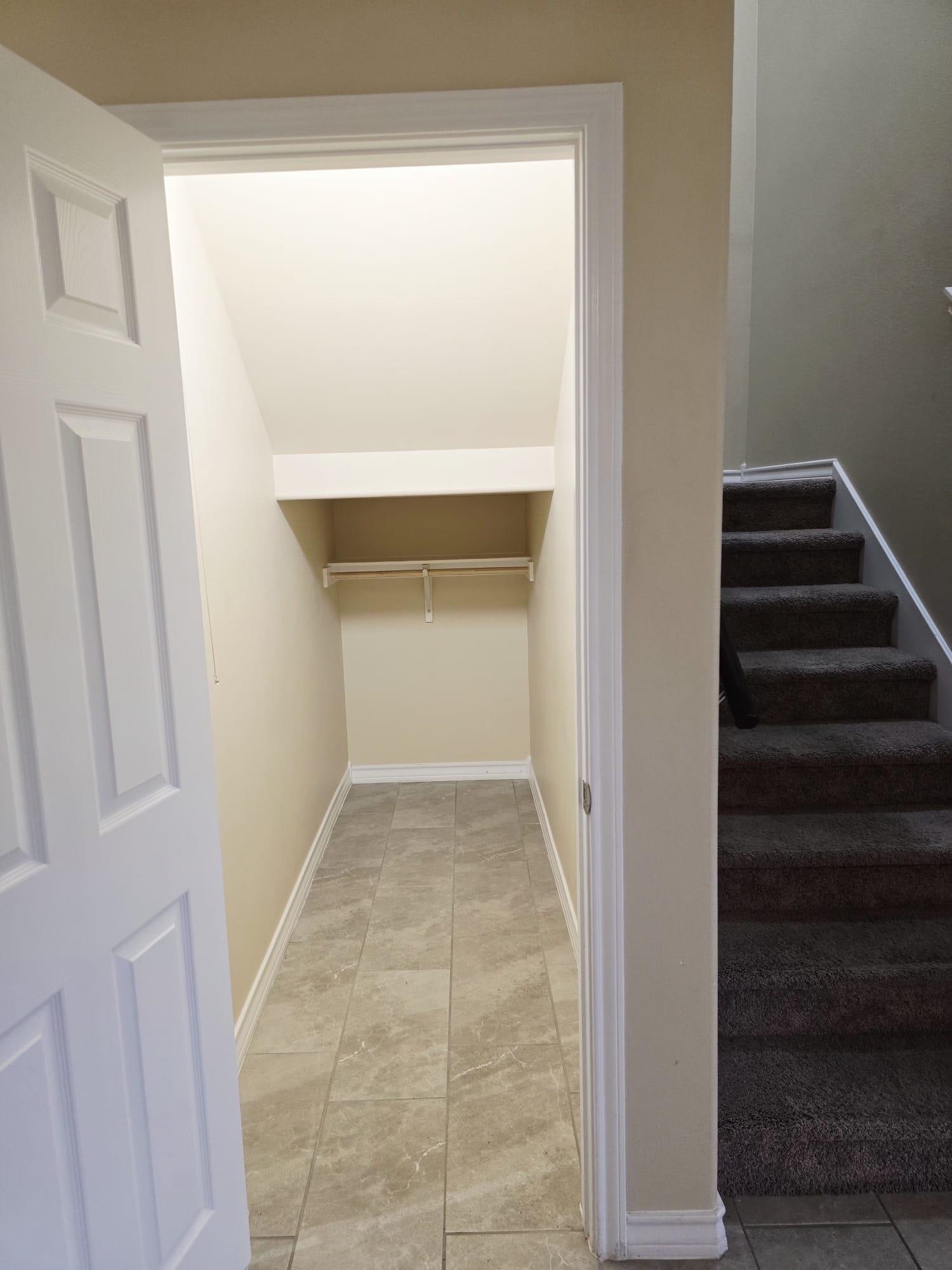 1408 Orto Dr. Property Photo 10