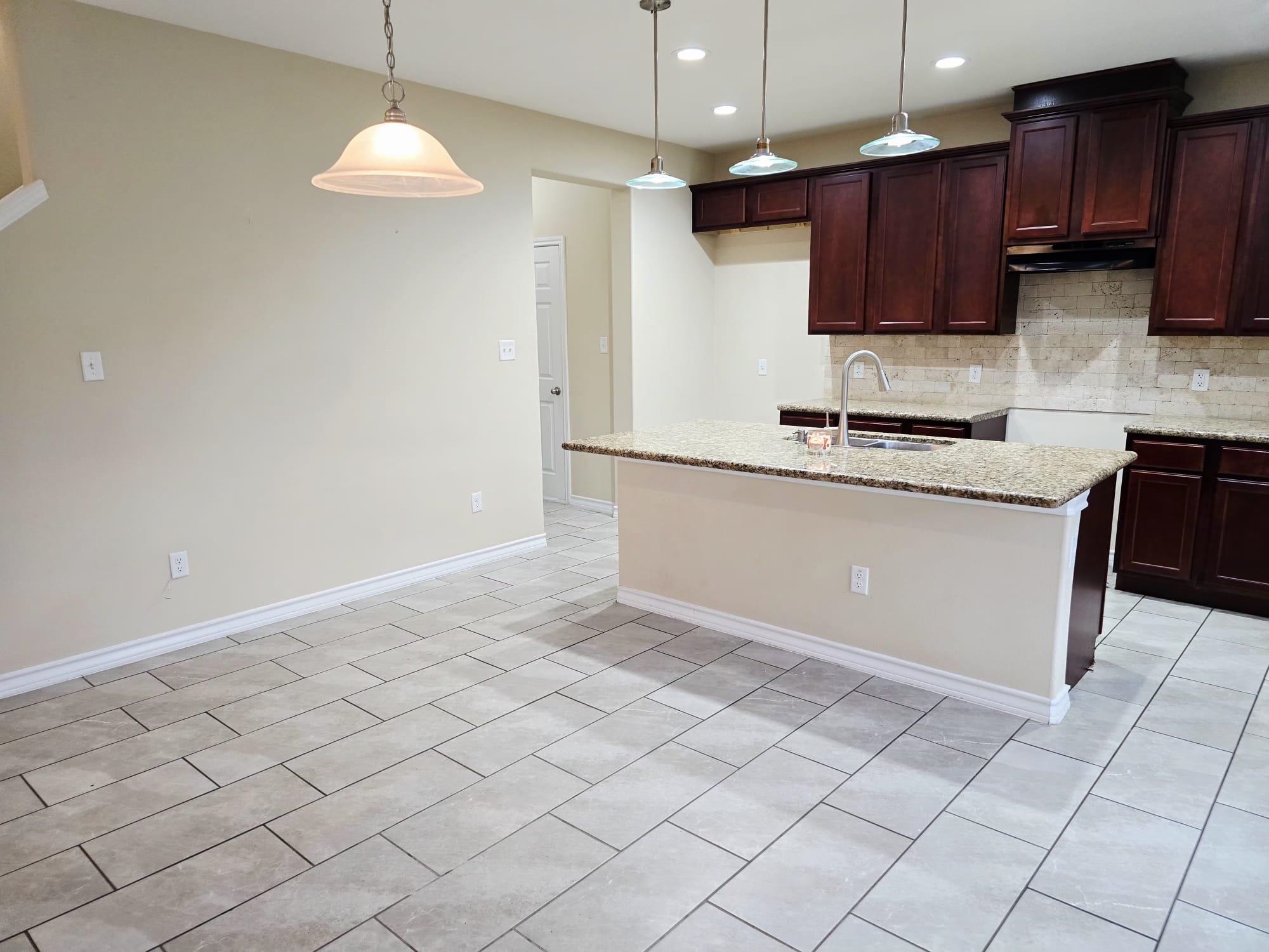 1408 Orto Dr. Property Photo 14