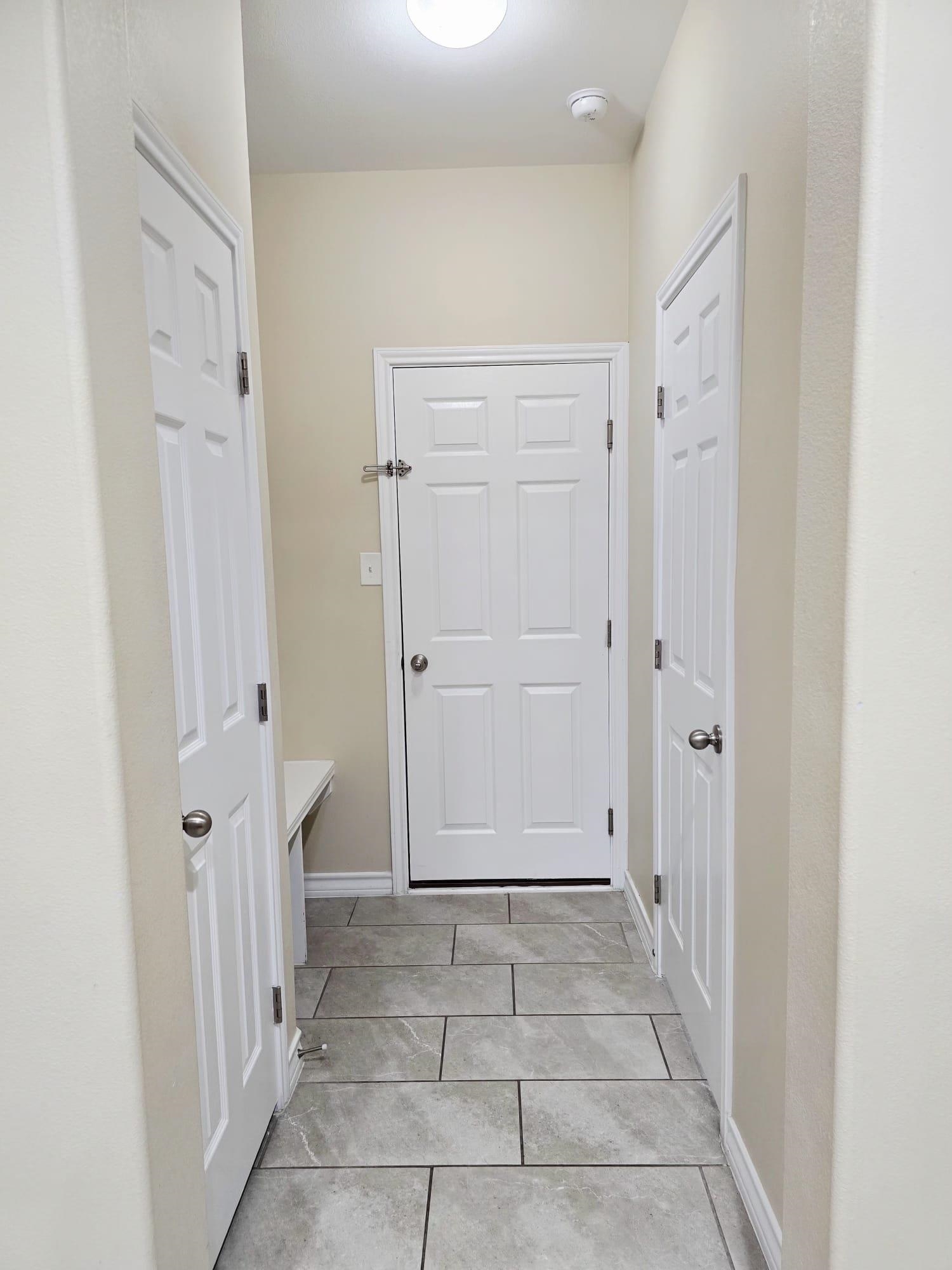 1408 Orto Dr. Property Photo 15