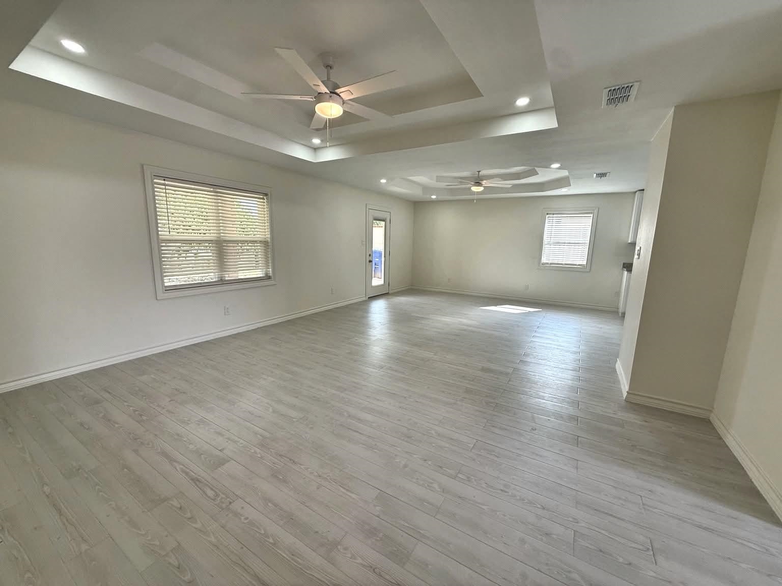 1504 Hibiscus Ln Property Photo 3