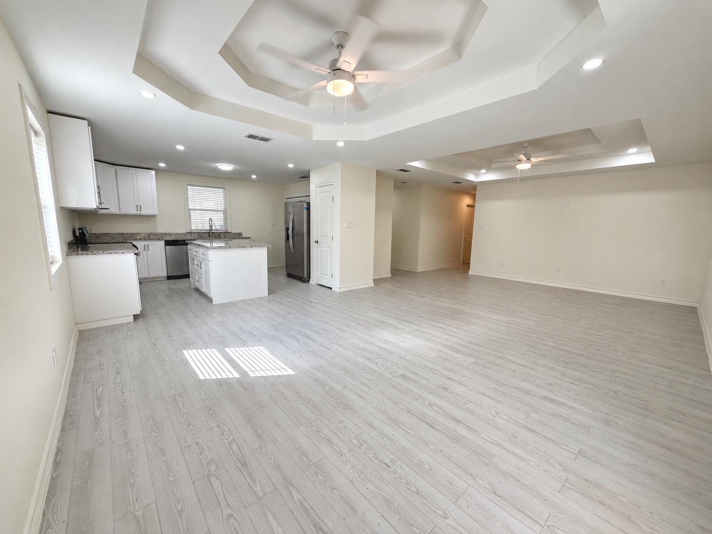1504 Hibiscus Ln Property Photo 4