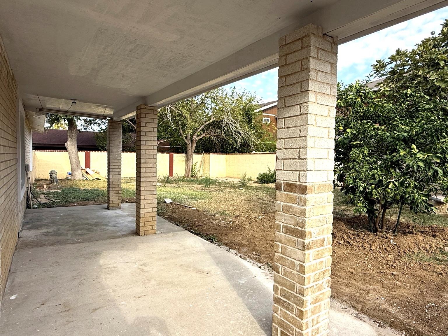 1504 Hibiscus Ln Property Photo 14