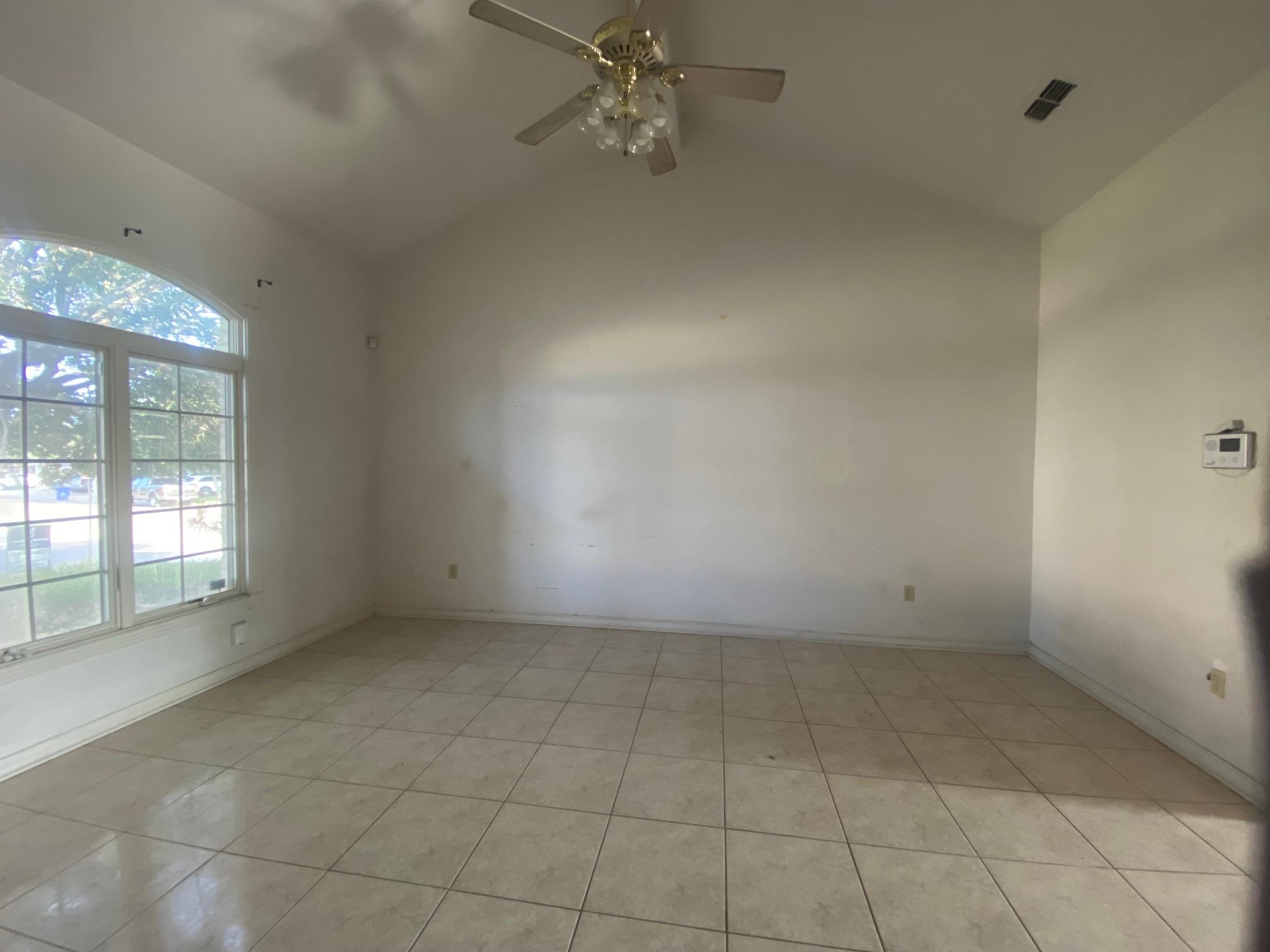 155 Knoll Ave Property Photo 6