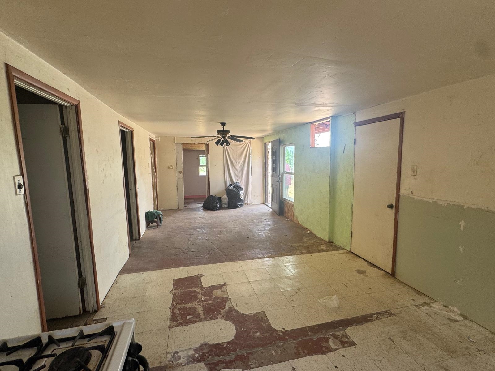 2715 Cedar Ave Property Photo 6