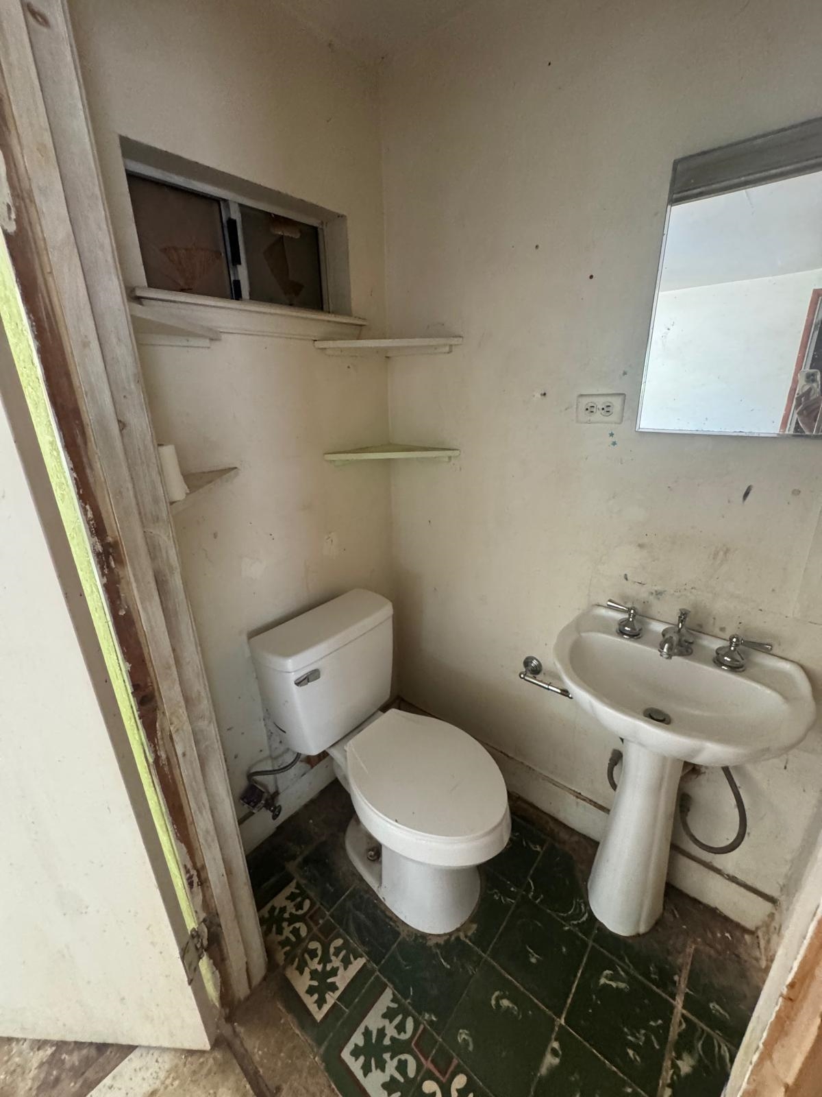 2715 Cedar Ave Property Photo 7