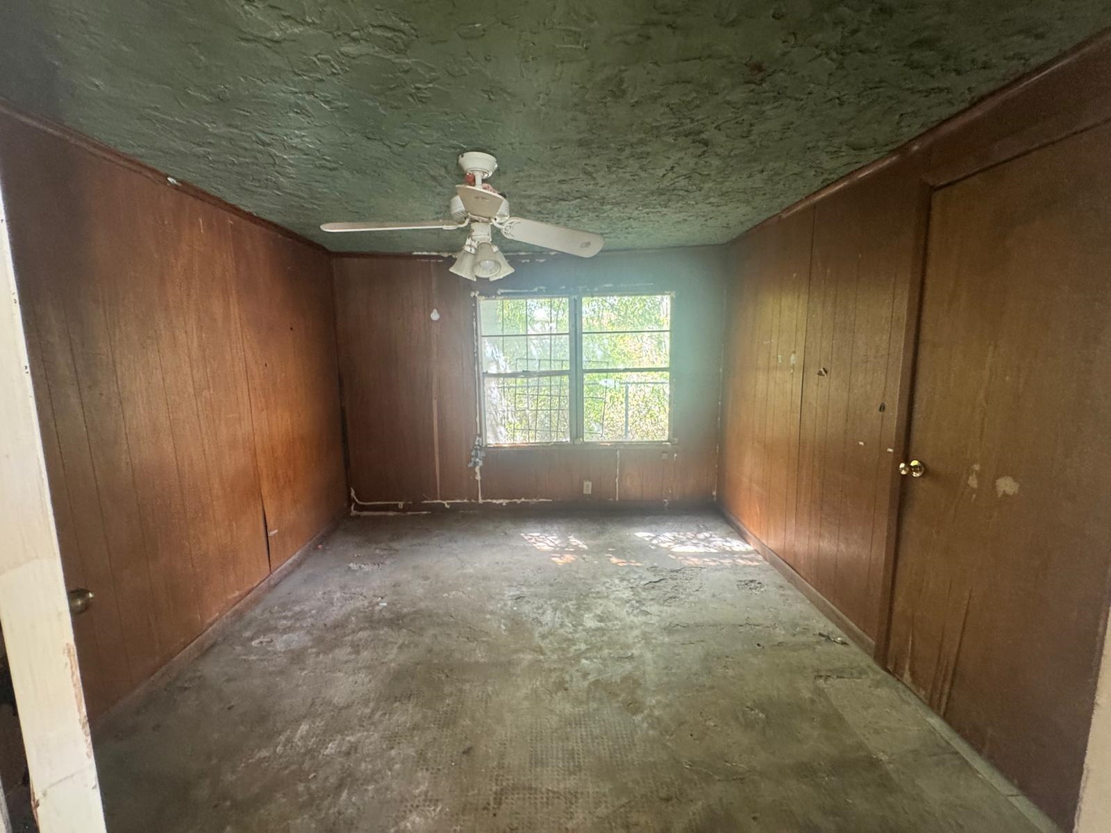 2715 Cedar Ave Property Photo 12