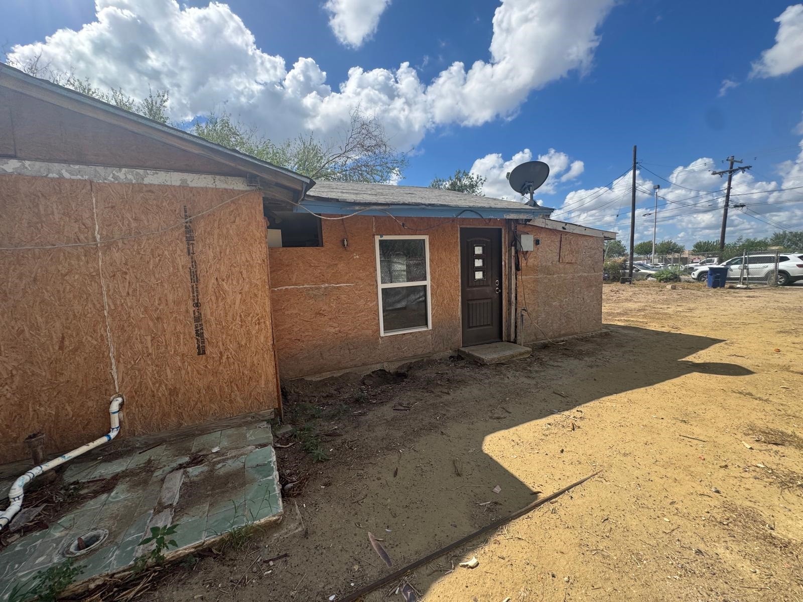 2715 Cedar Ave Property Photo 16