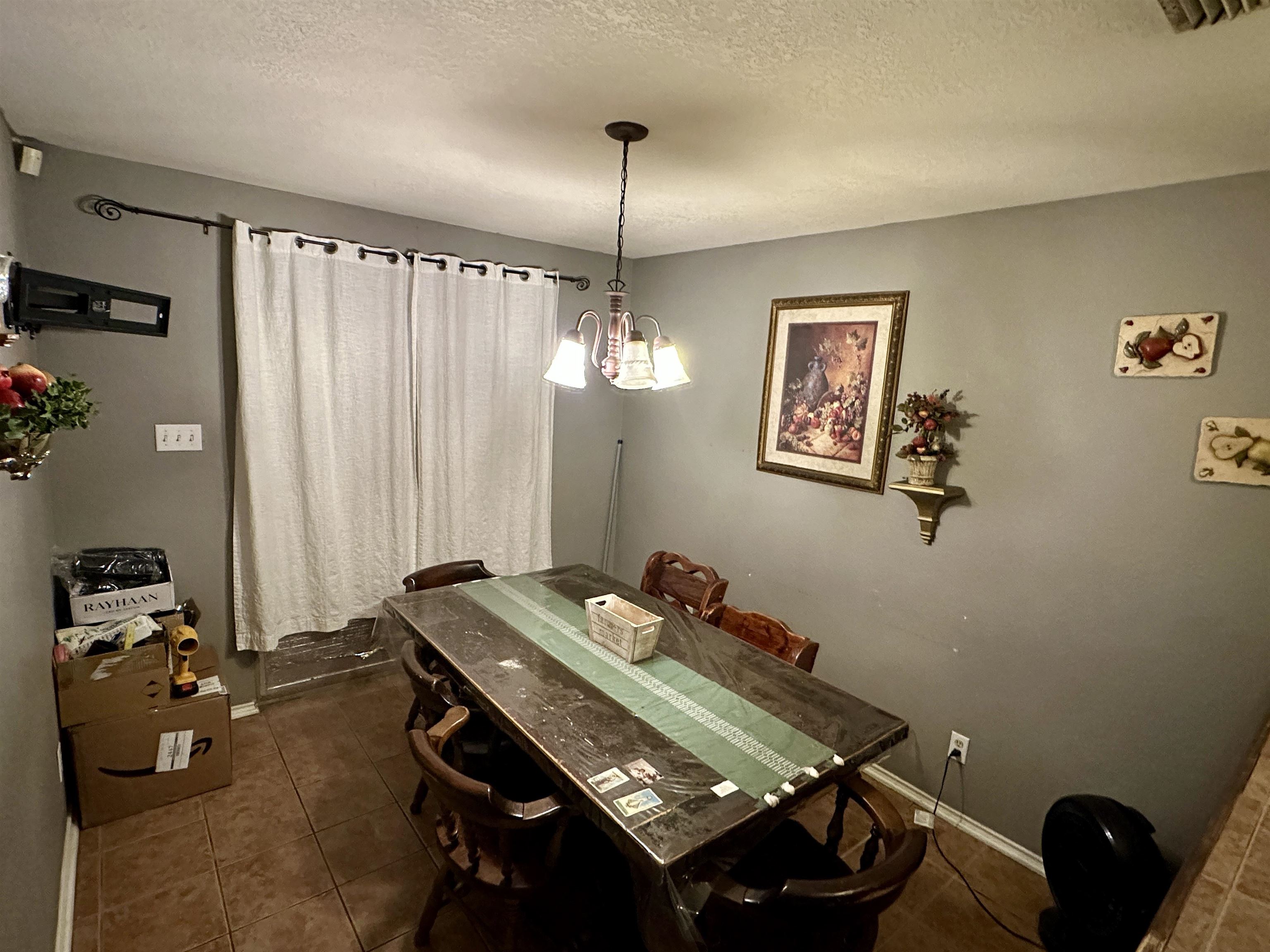 712 Oleander St Property Photo 7