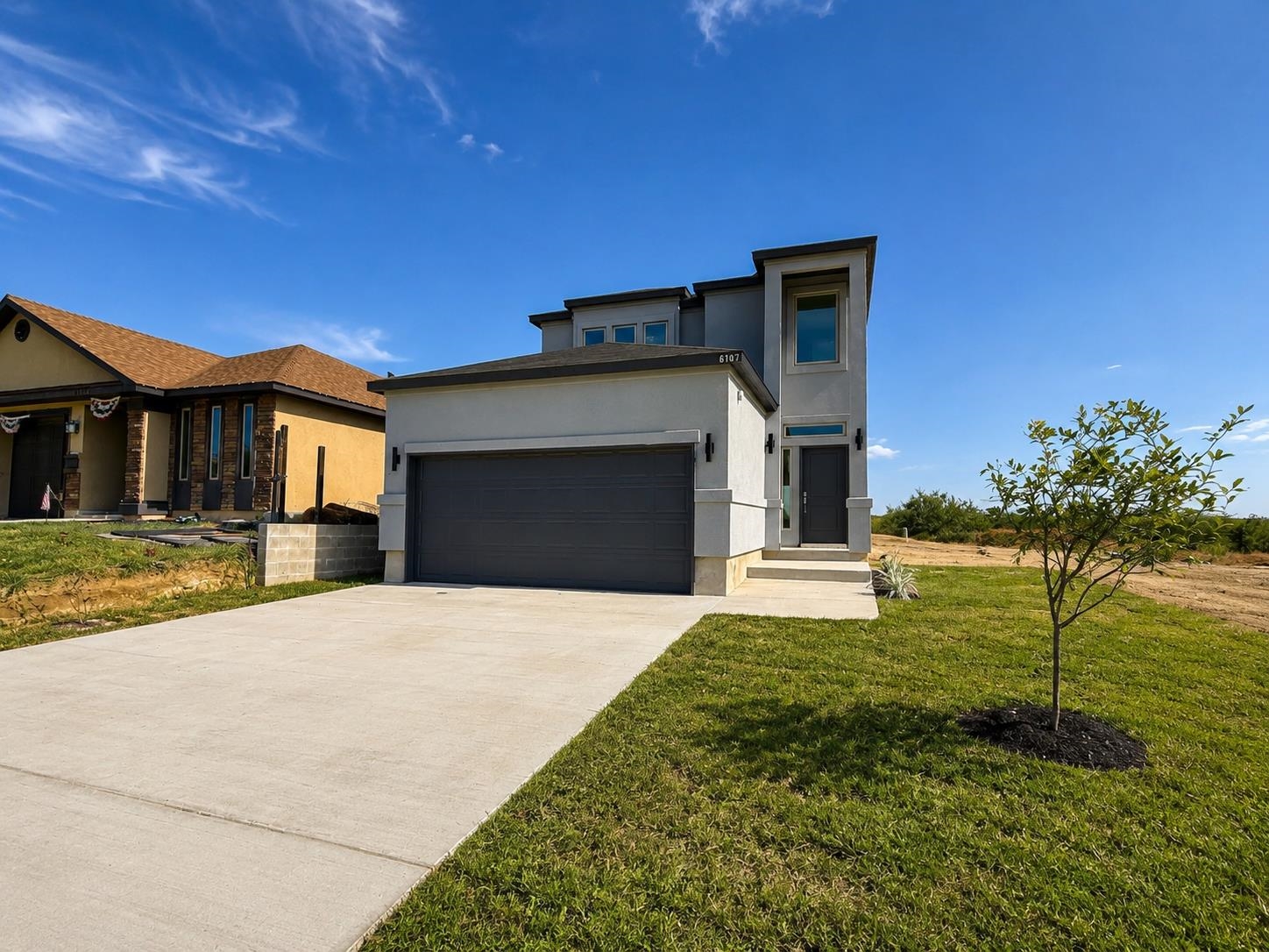 6107 Servando Dr Property Photo 2