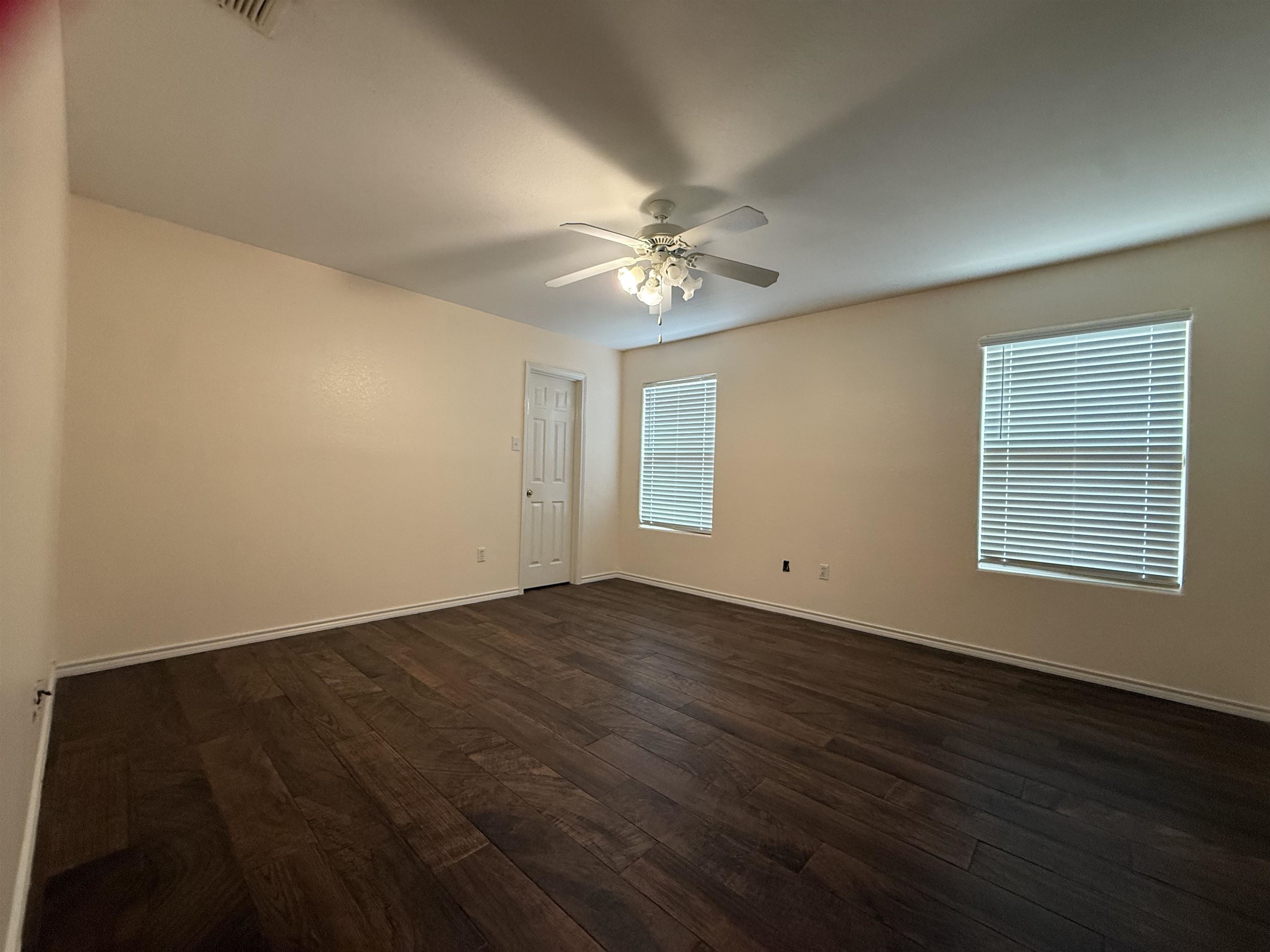 2135 Lima Lp Property Photo 11