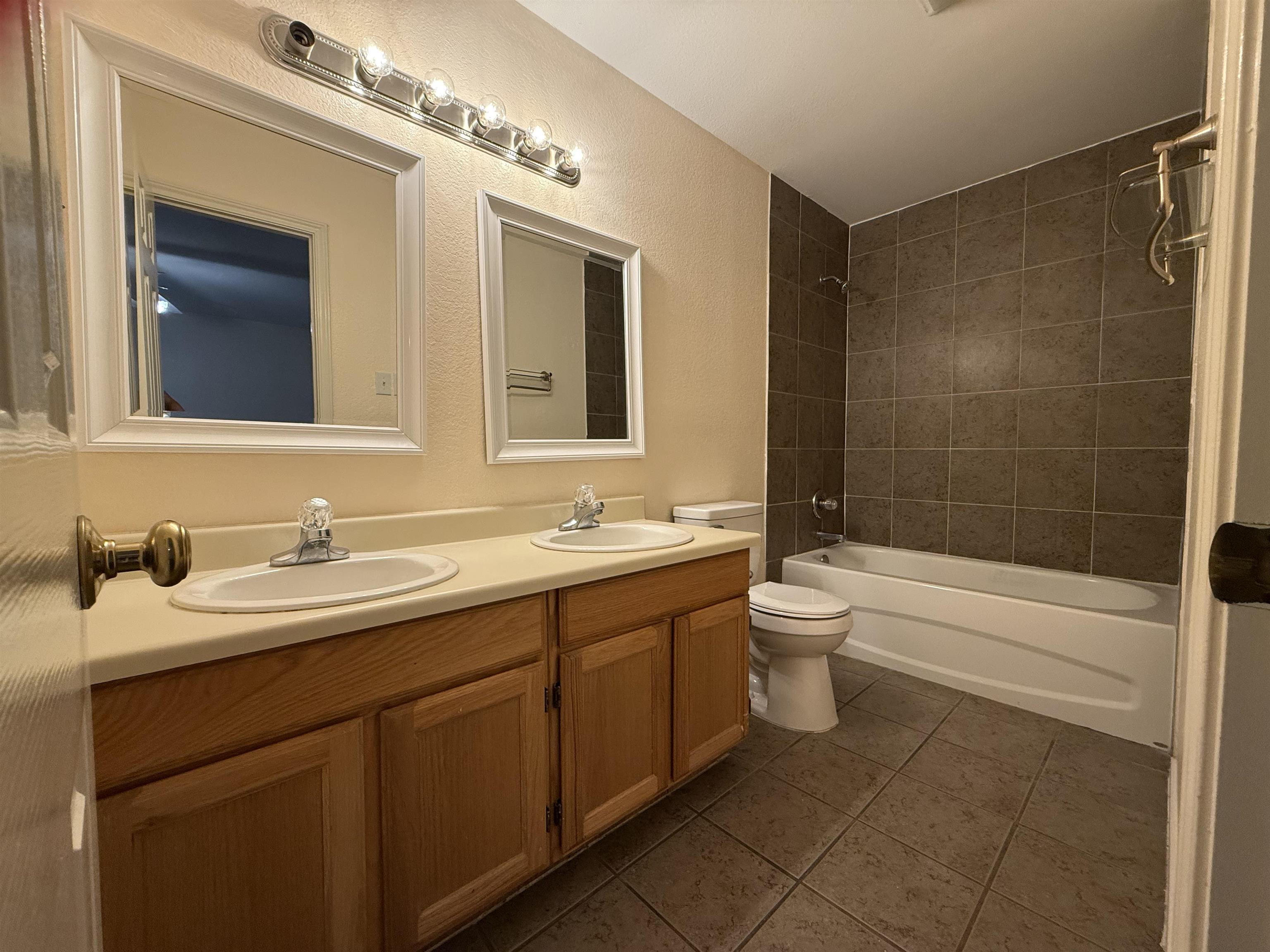 2135 Lima Lp Property Photo 12