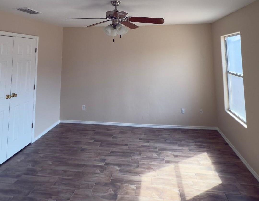 12106 Entrada Lp Property Photo 9