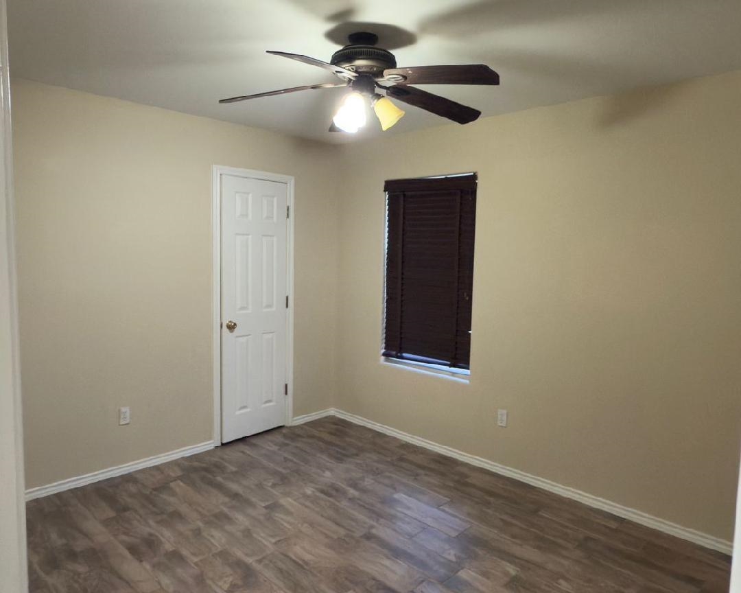 12106 Entrada Lp Property Photo 11