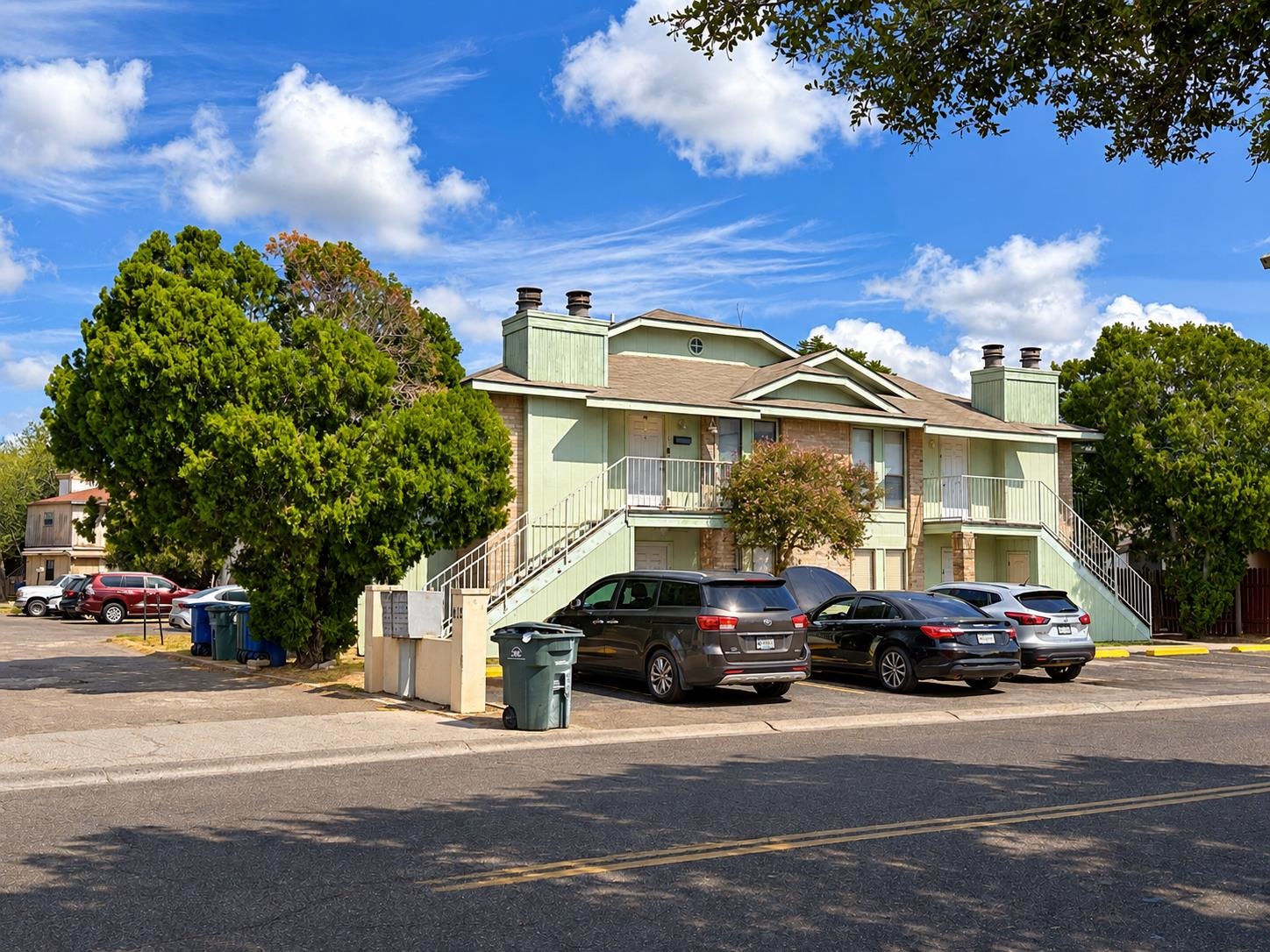 412 Gale St 17 Property Photo 18