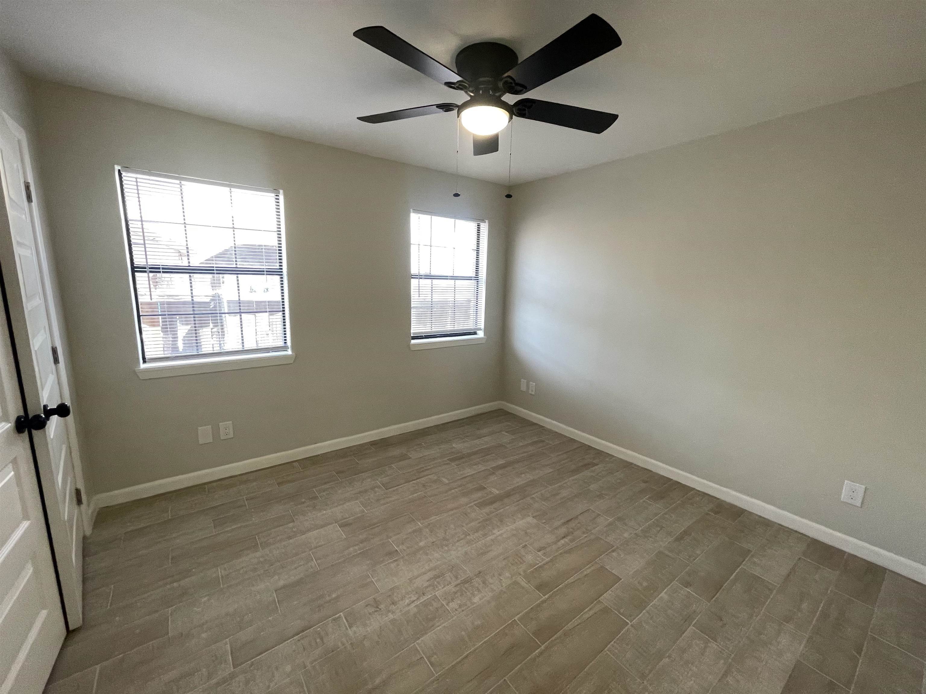3005 E Price St 2 Property Photo 13