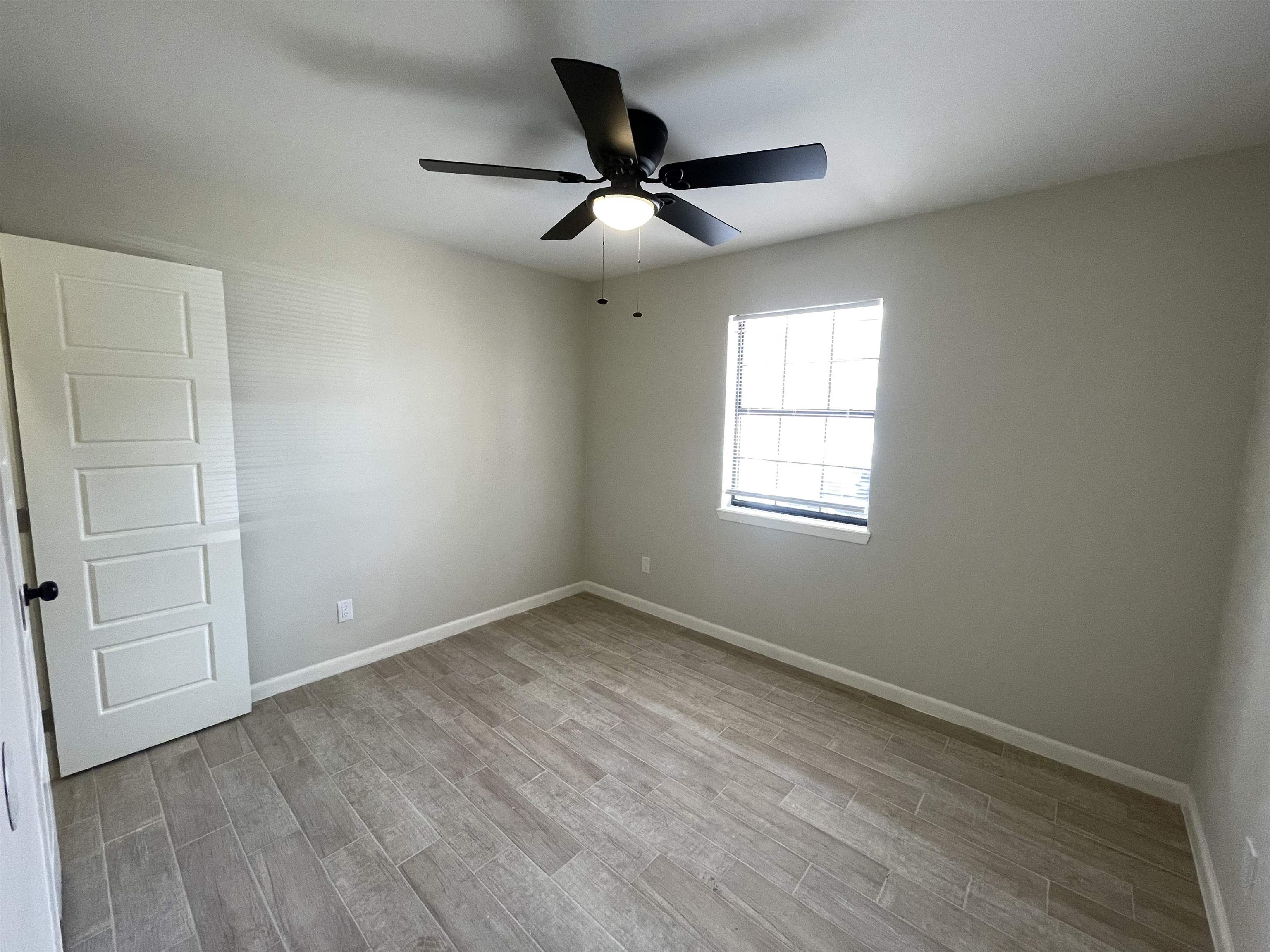 3005 E Price St 2 Property Photo 15