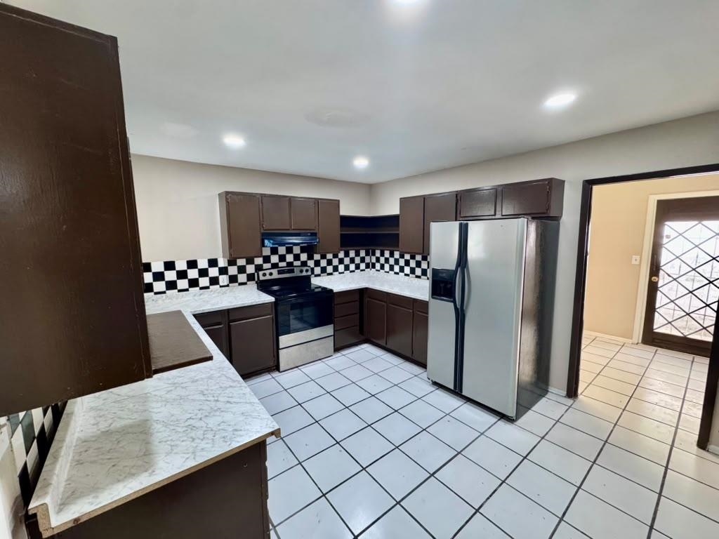 607 Beverly Dr Property Photo 11