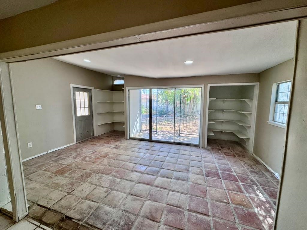 607 Beverly Dr Property Photo 24