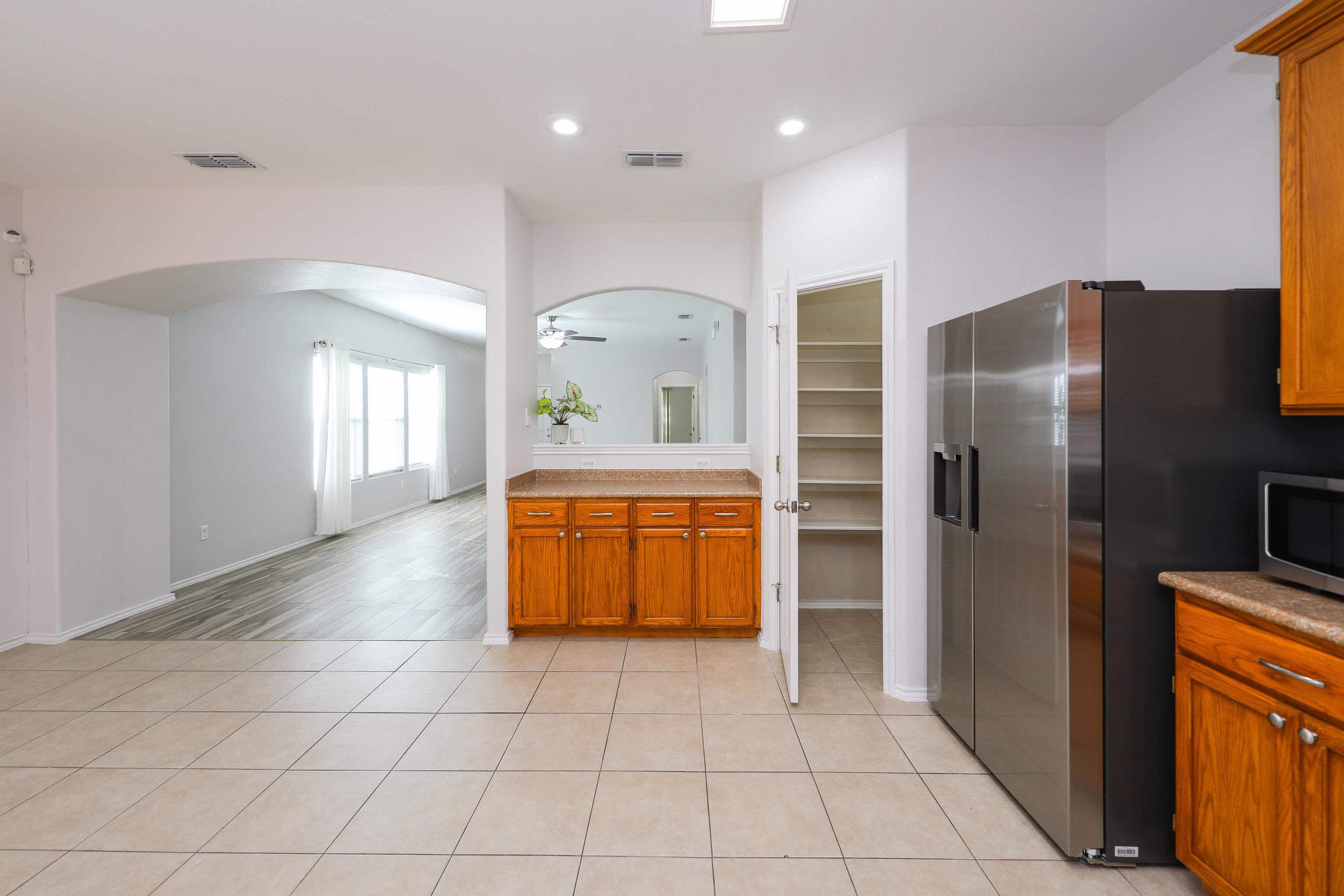 217 Kahlo Lp Property Photo 12