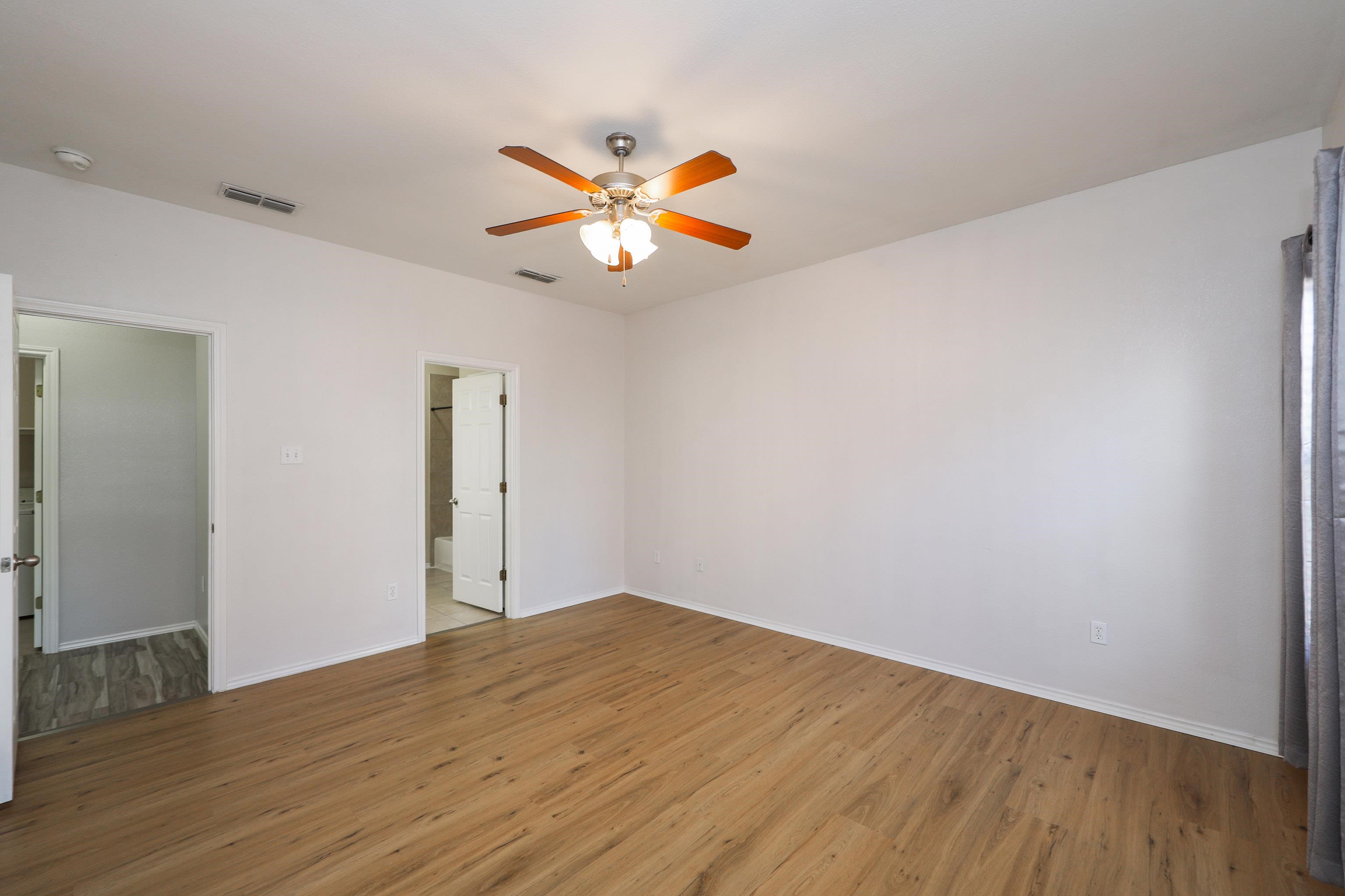 217 Kahlo Lp Property Photo 15