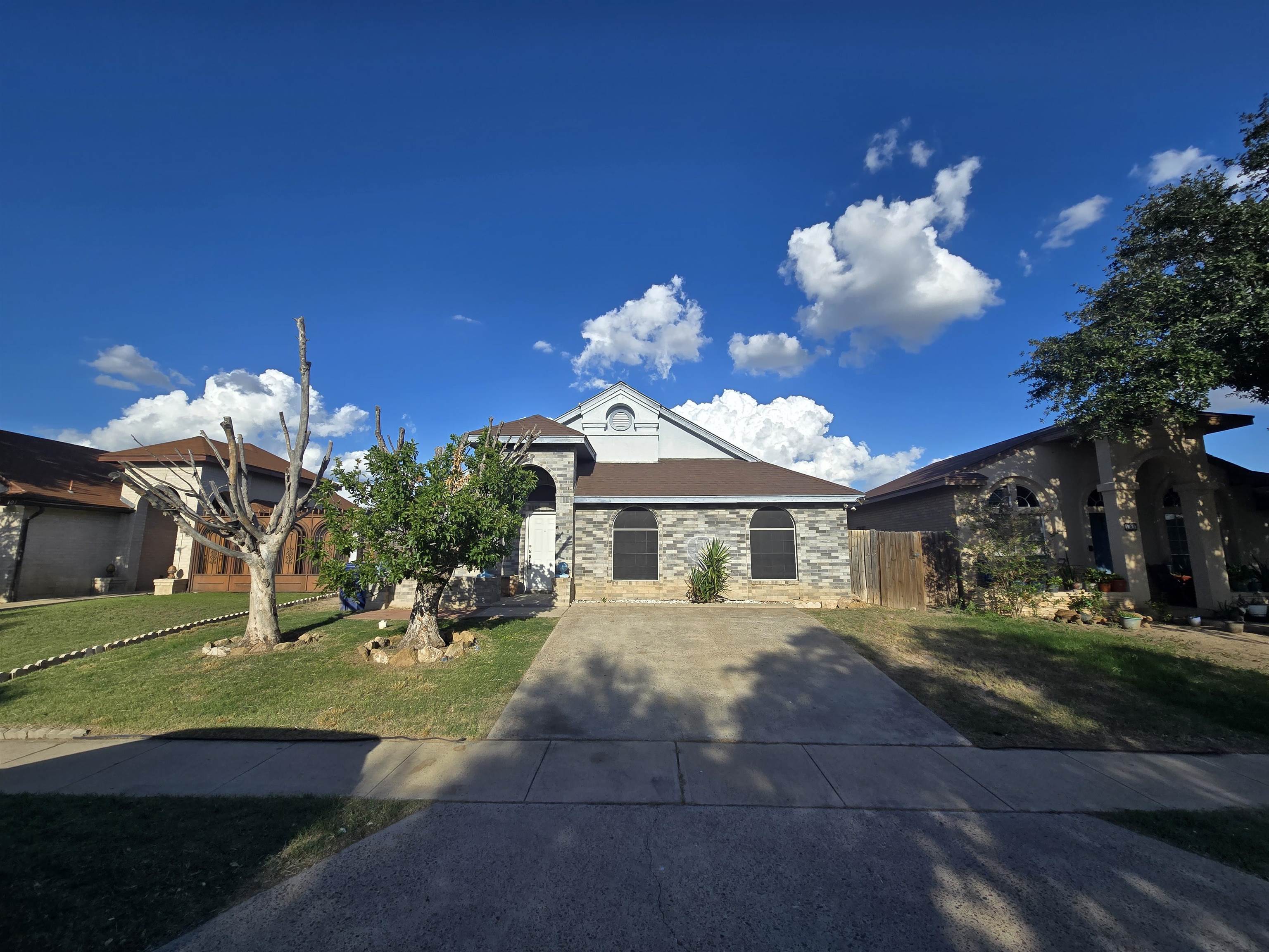 103 Lynn Lp Property Photo 1