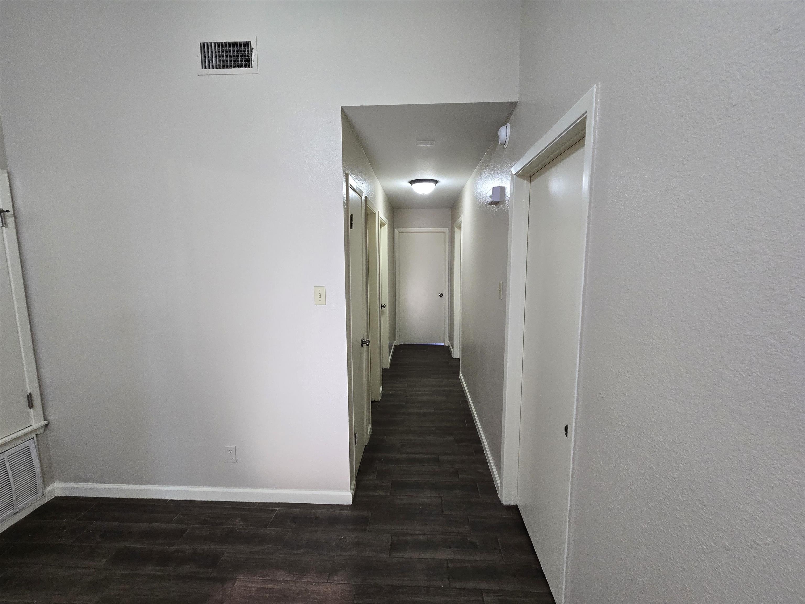 103 Lynn Lp Property Photo 12