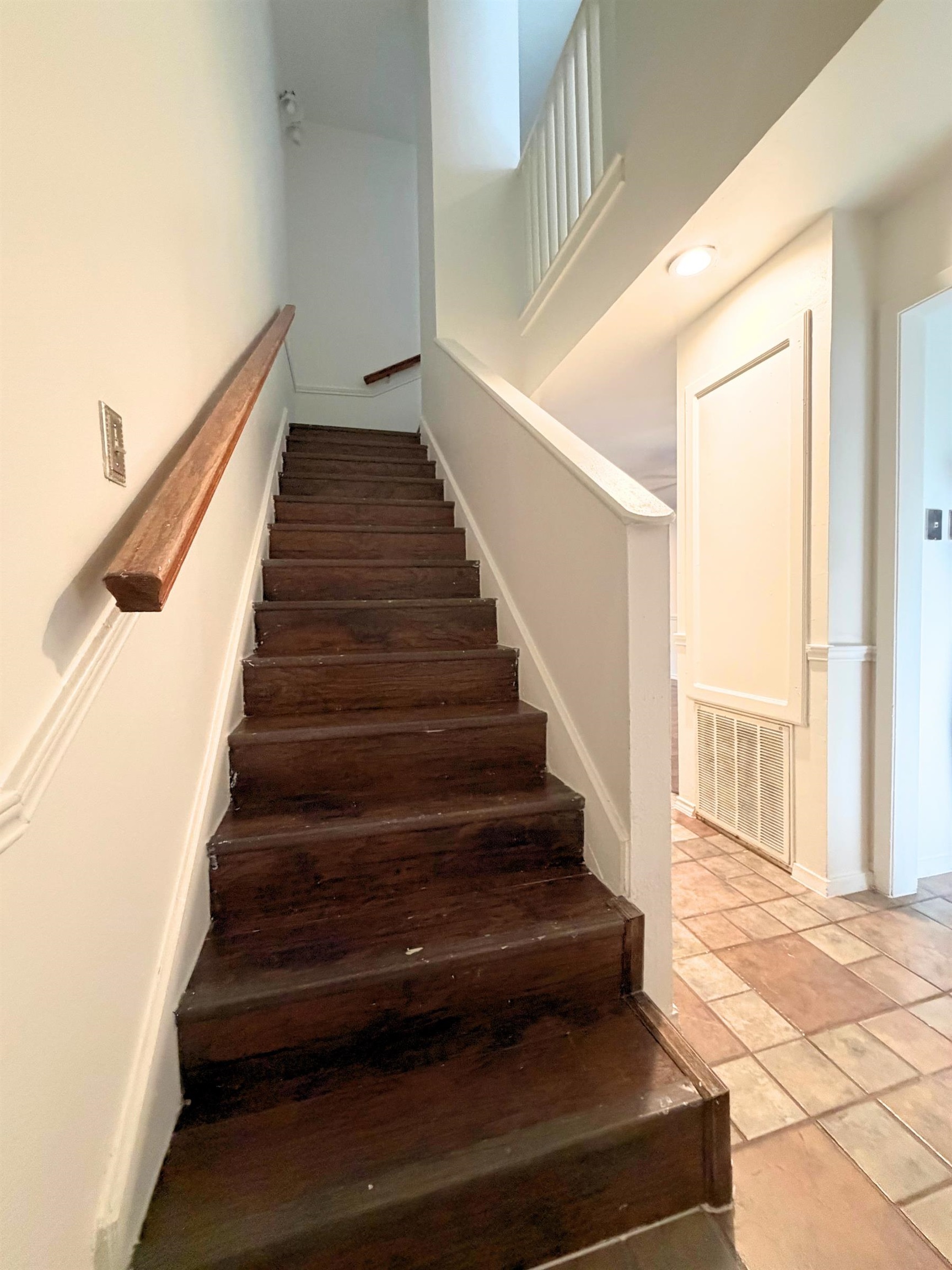 200 Martingale Ln 120 Property Photo 17