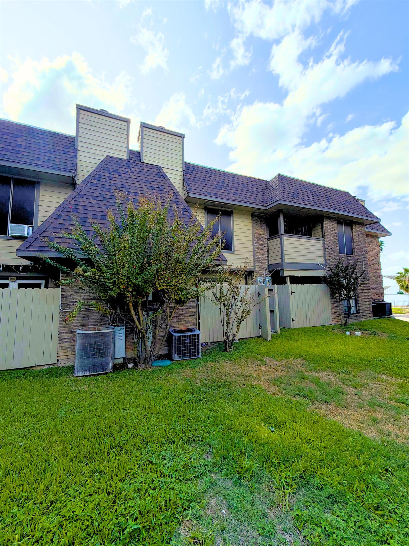 200 Martingale Ln 120 Property Photo 28