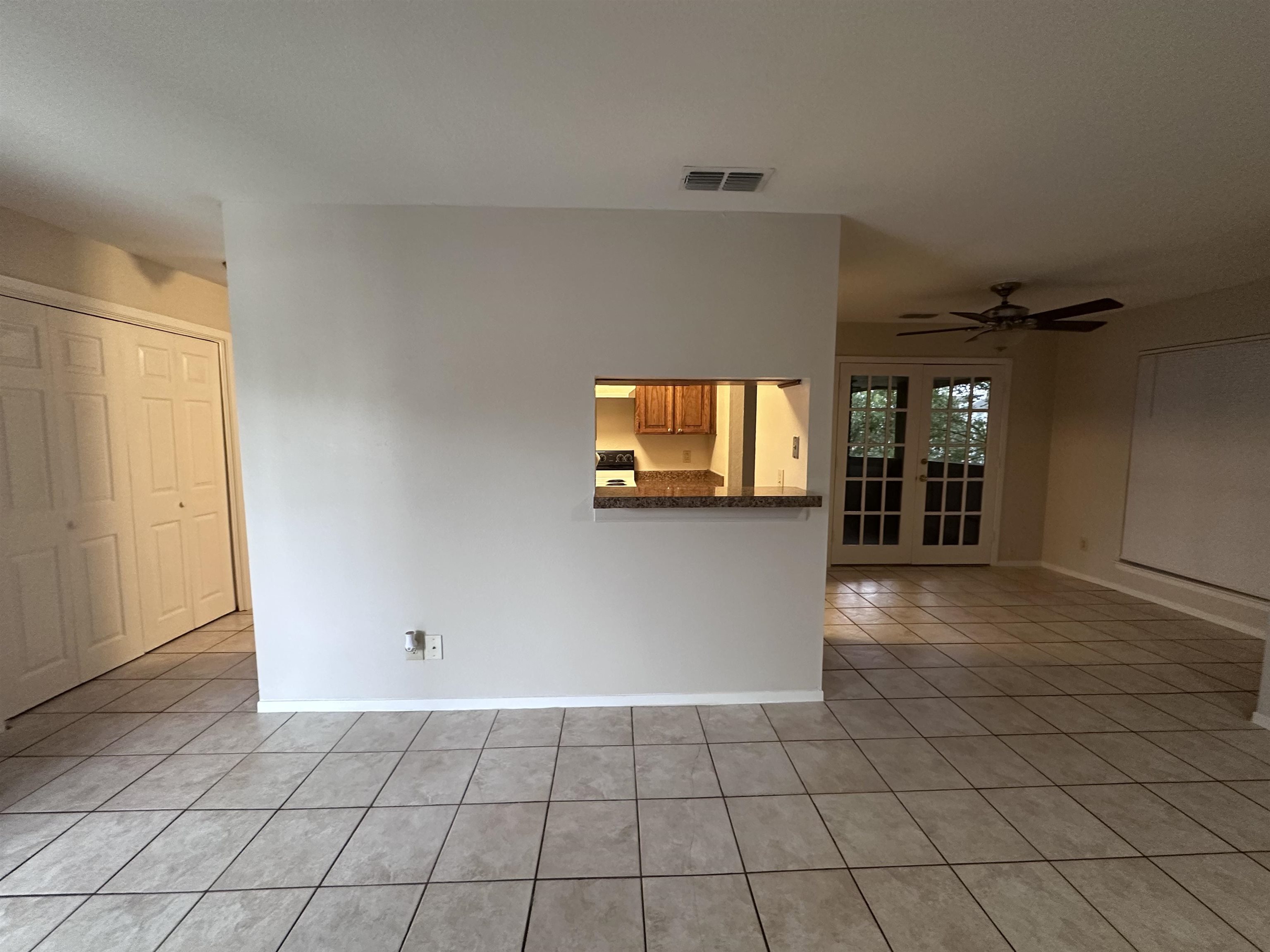 200 Martingale Ln 204 Property Photo 8